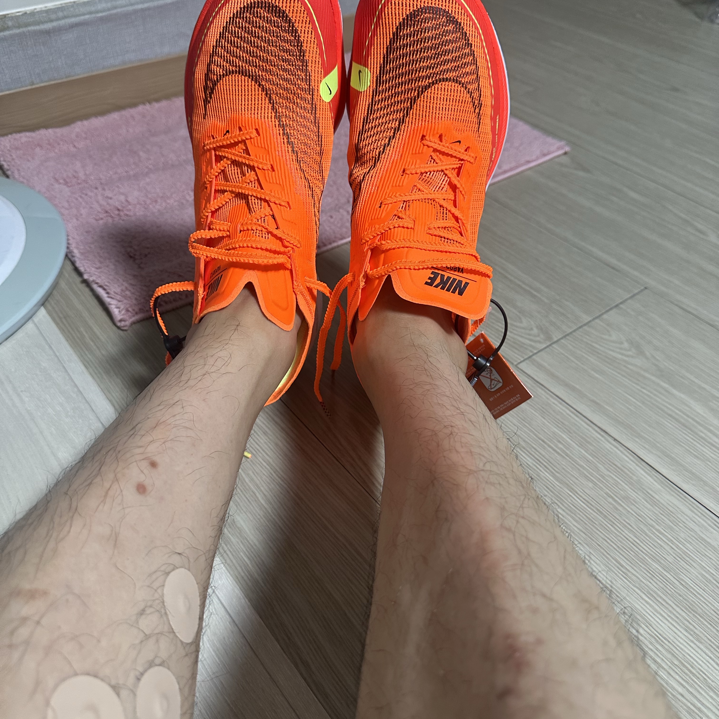 Nike ZoomX Vaporfly Next% 2 Total Orange 착용 스타일
