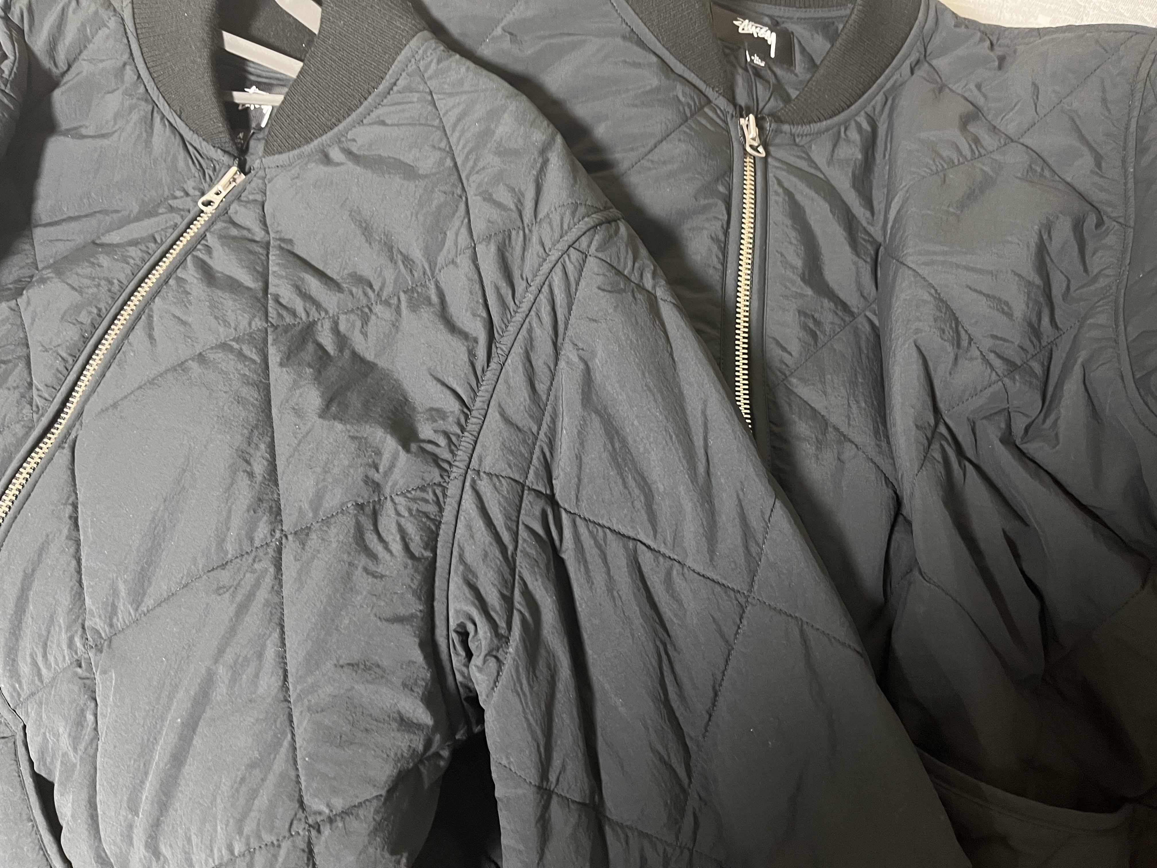 Stussy 8 Ball Quilted Liner Jacket Black, Stussy Dice Quilted Liner Jacket Black 착용 스타일 - 2