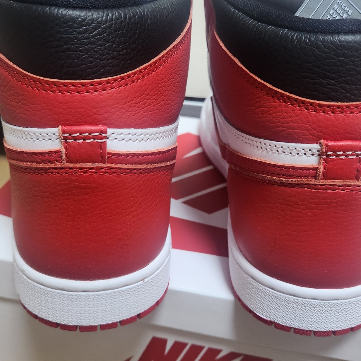 Jordan 1 Retro High OG Heritage 착용 스타일 - 5