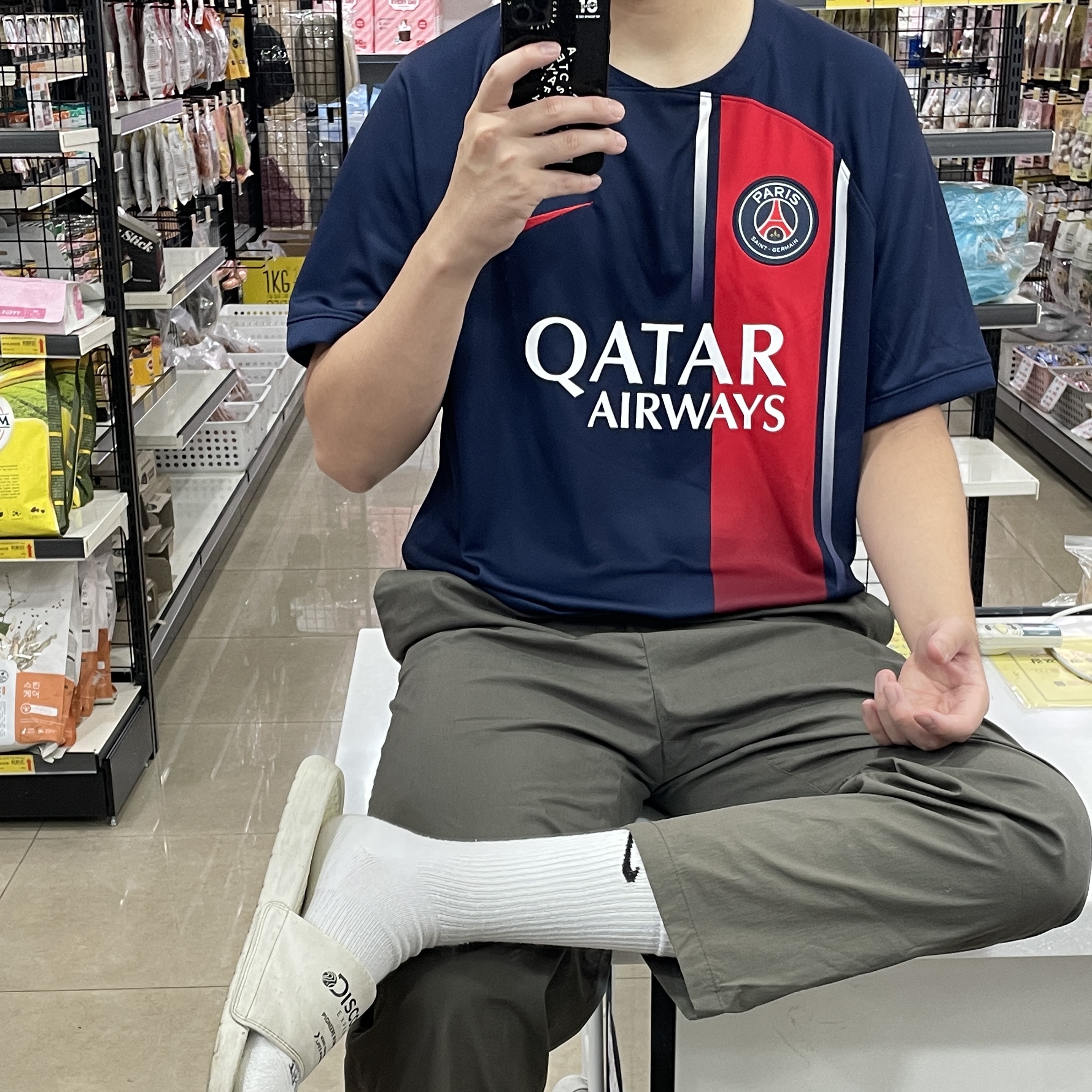 Nike Paris Saint-Germain 2023/24 Dri-Fit Stadium Home Jersey Midnight Navy (Non Marking Ver.) 착용 스타일