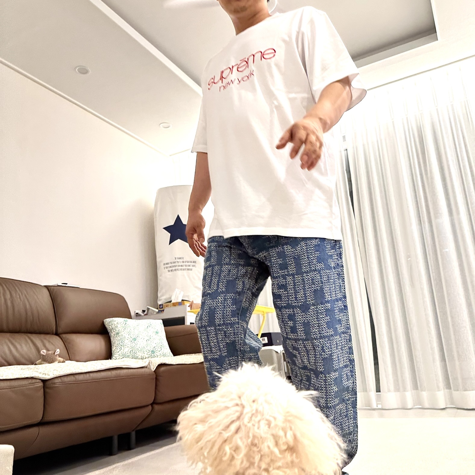 Supreme Needle Punch Regular Jean Washed Blue - 23FW, Supreme Washed Chino Twill Camp Cap Red 착용 스타일 - 5