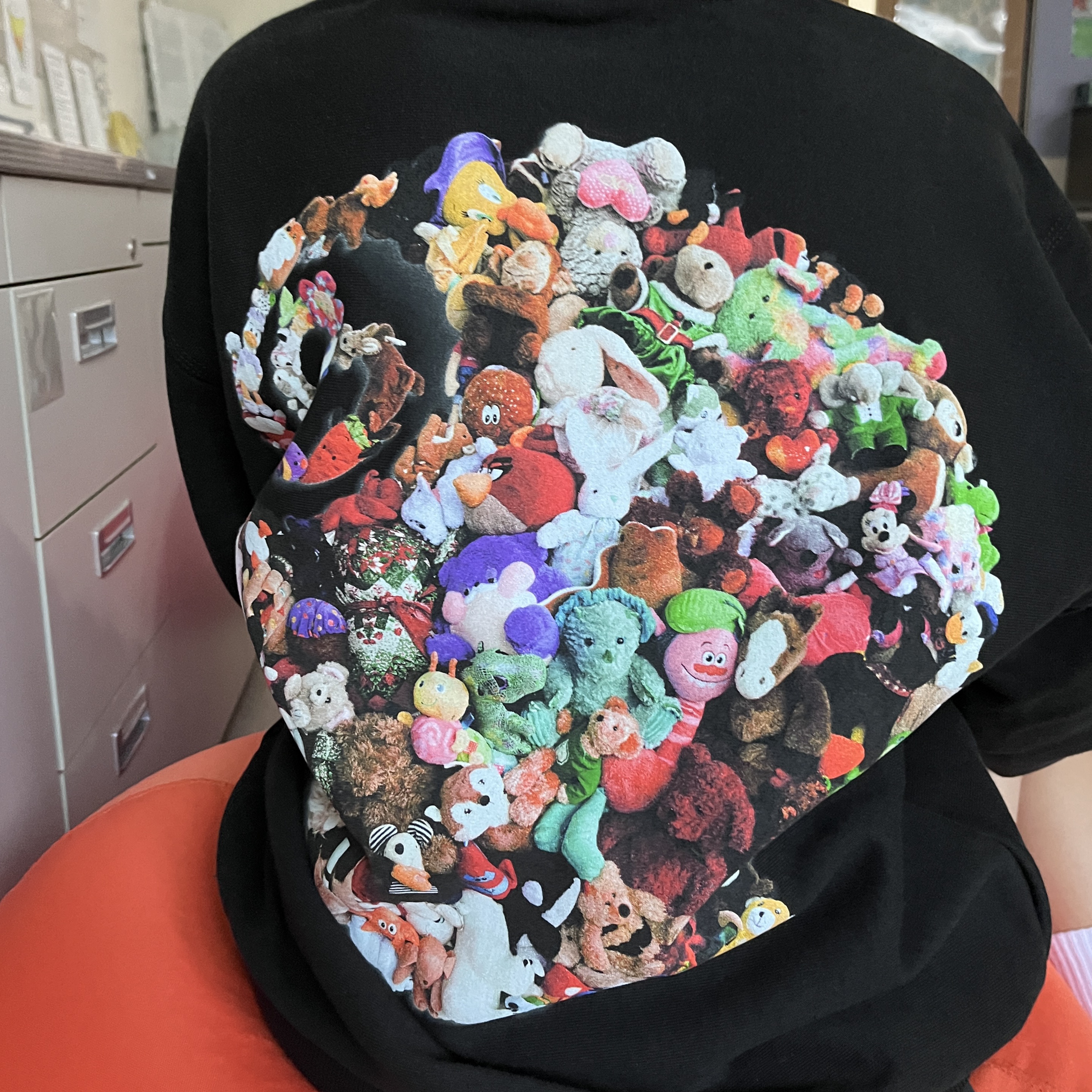 Stussy Plush Hoodie Black 착용 스타일