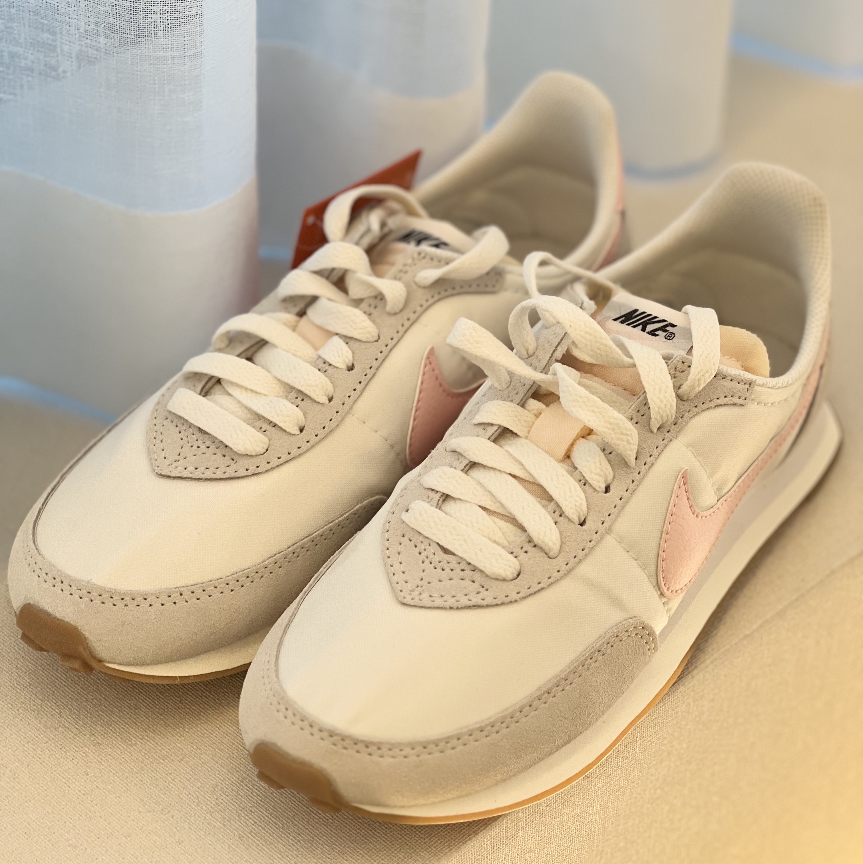 (W) Nike Waffle Trainer 2 Phantom Atmosphere 착용 스타일 - 1