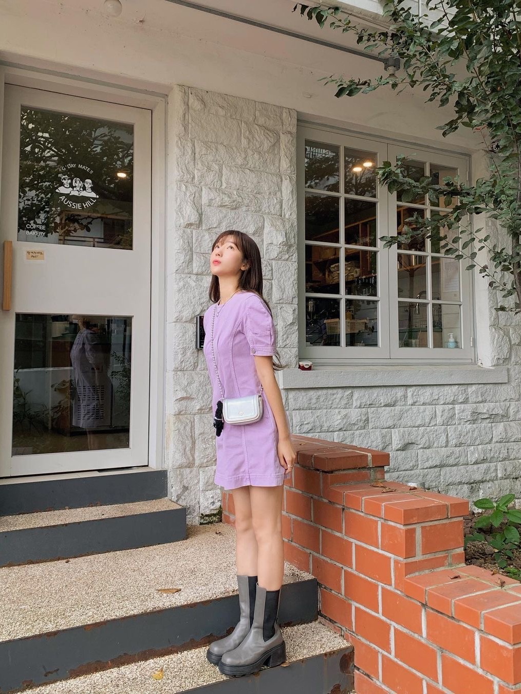 Heeari Women Poppy Chain Mini Bag Silver 착용 스타일 - 2