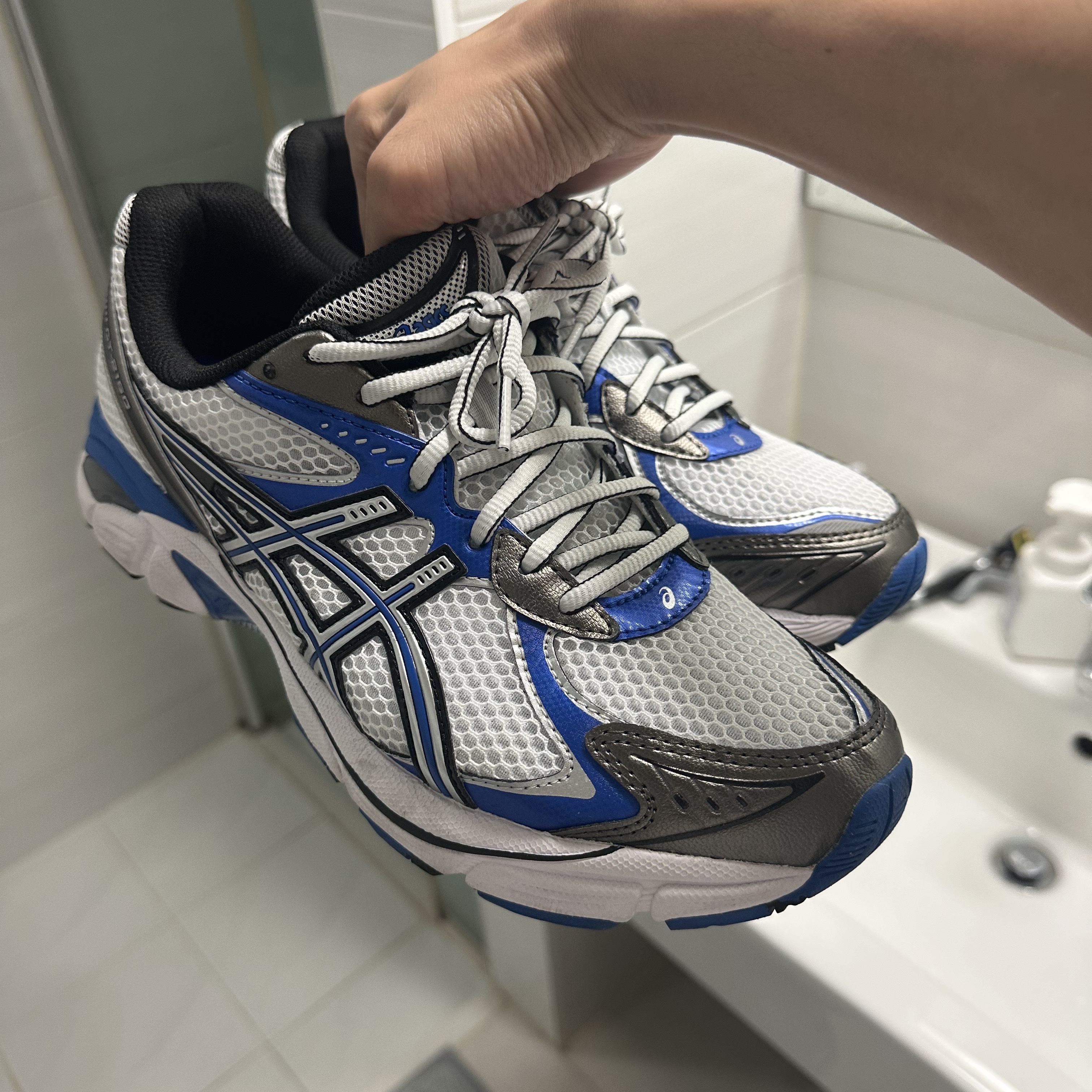 Asics GT-2160 White Illusion Blue 착용 스타일 - 2