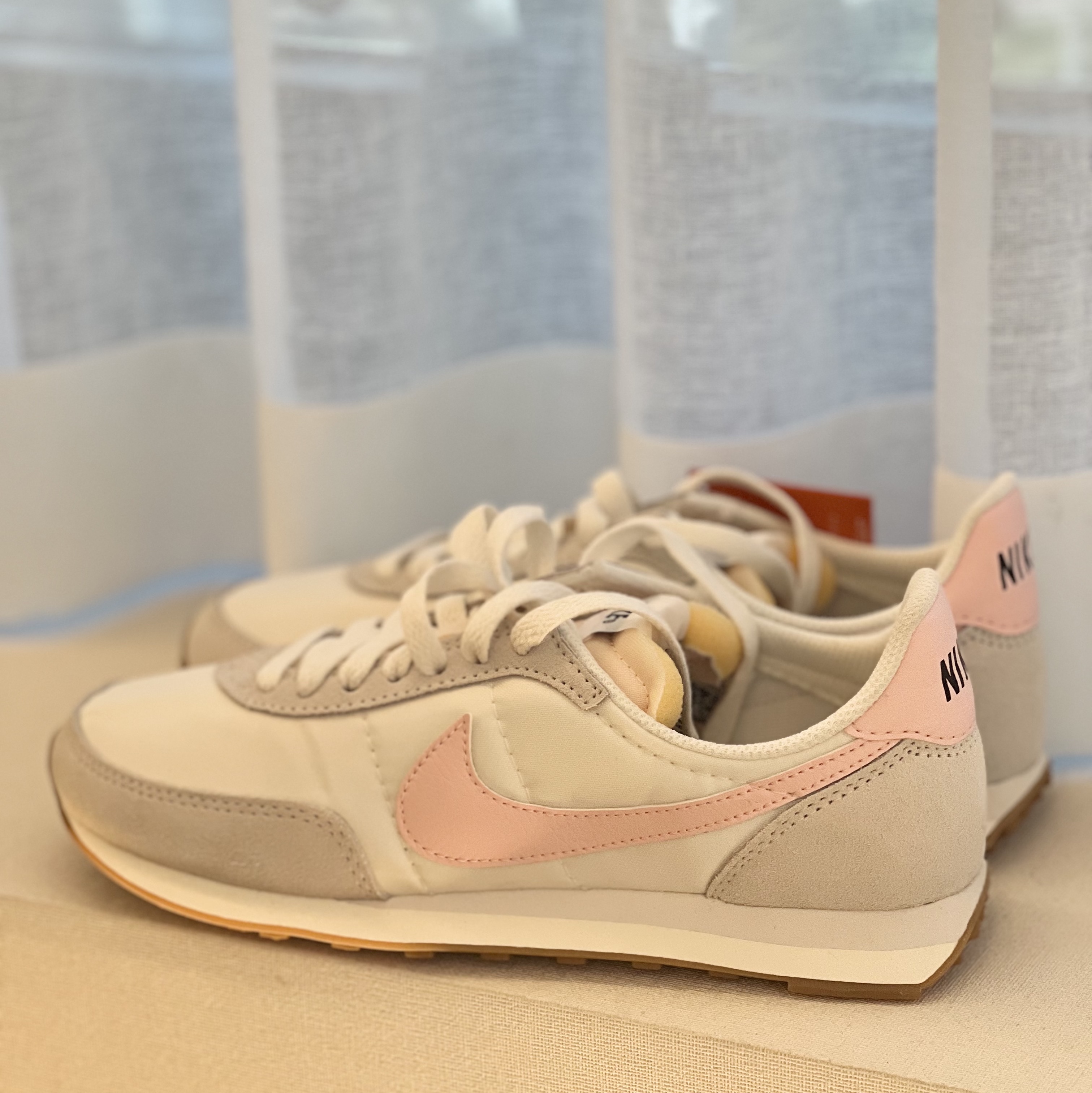 (W) Nike Waffle Trainer 2 Phantom Atmosphere 착용 스타일 - 2