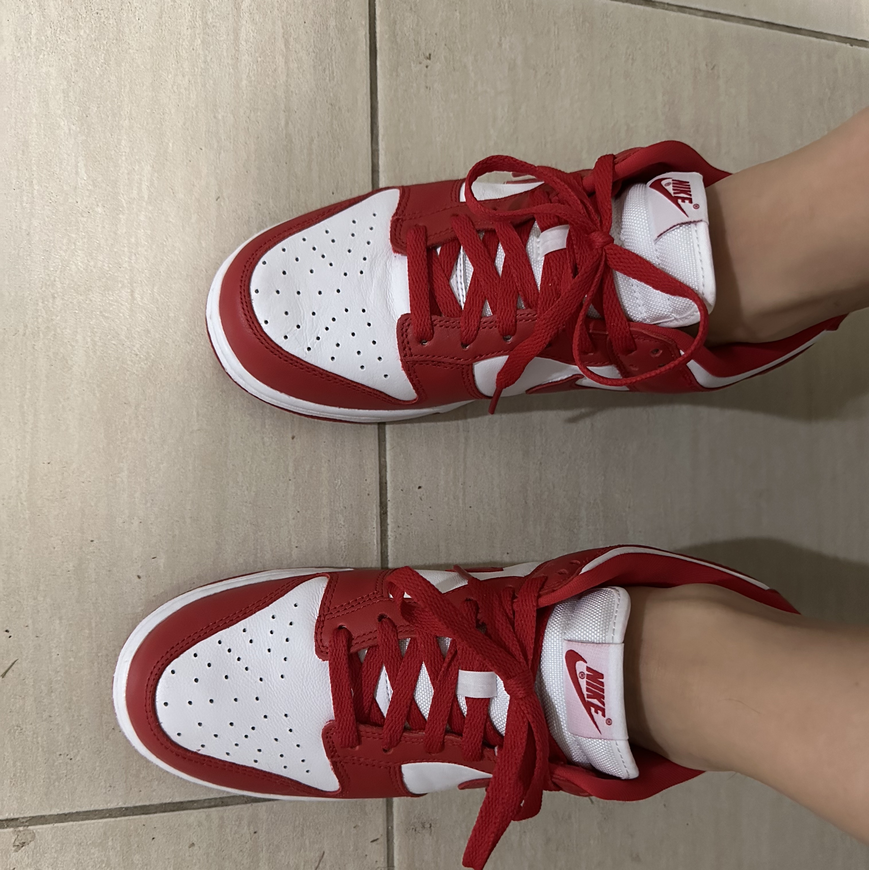 Nike Dunk Low SP White and University Red 2023 착용 스타일