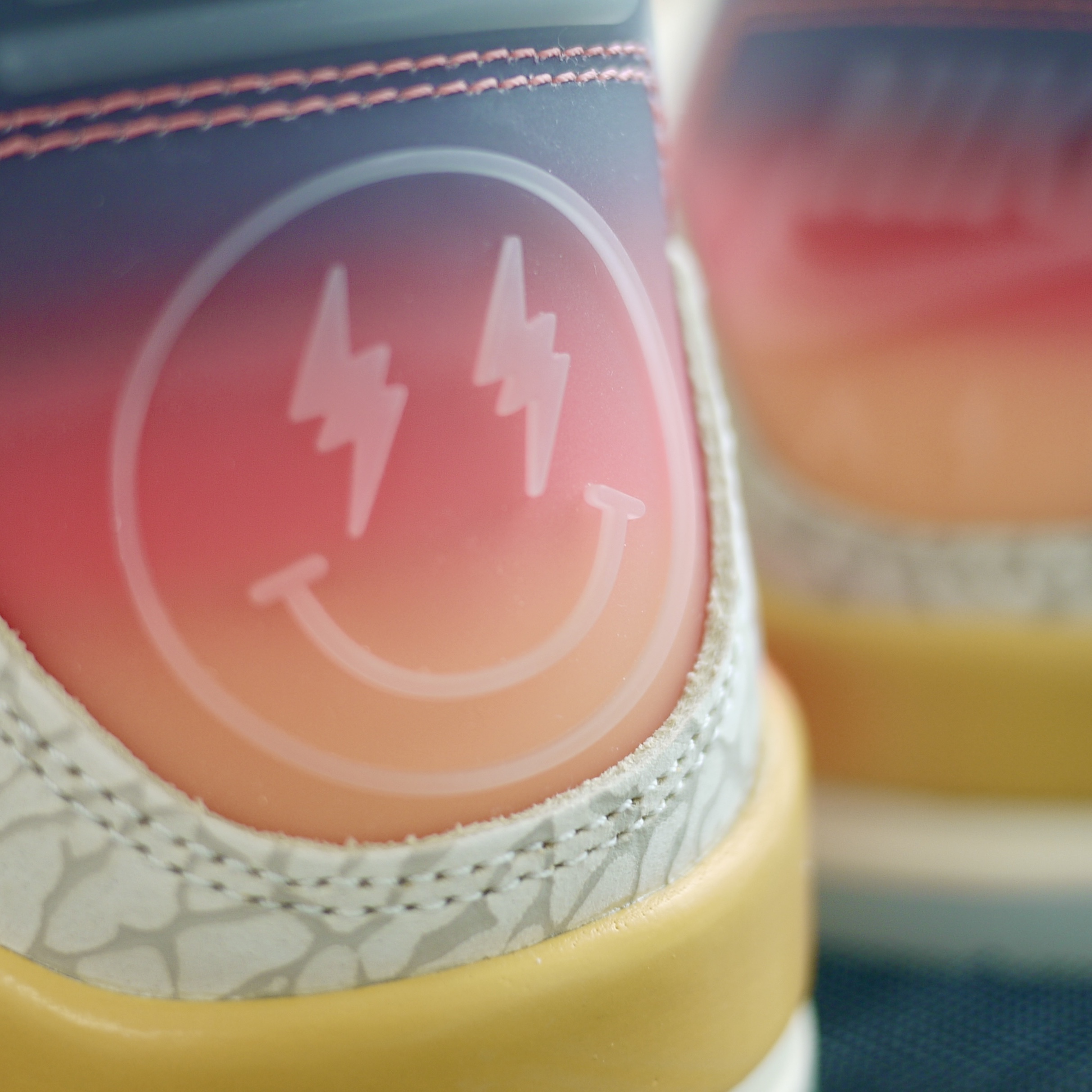 Jordan 3 x J Balvin Retro SP Sunset 착용 스타일 - 1
