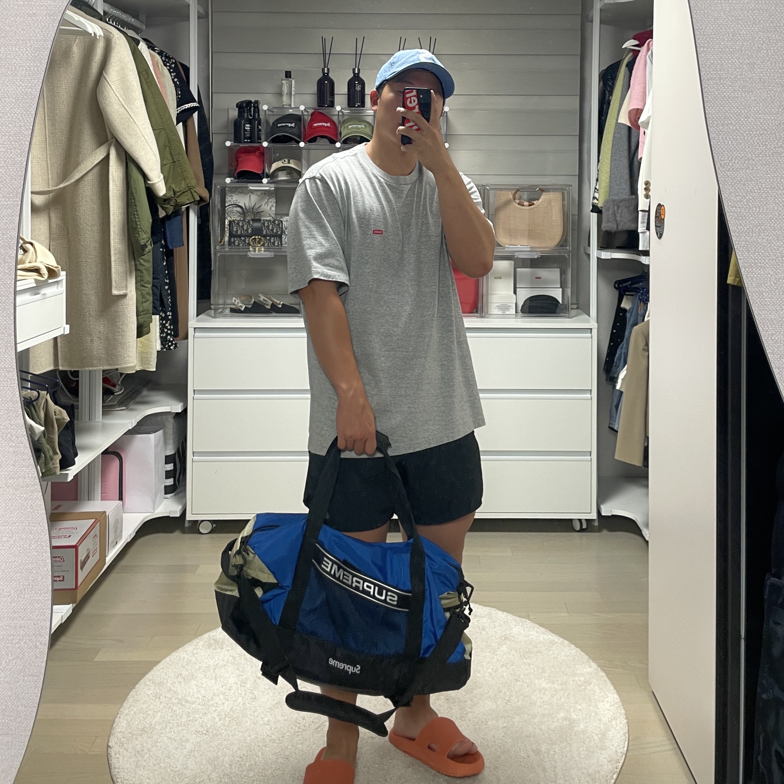 Supreme Duffle Bag Blue - 23FW 착용 스타일 - 2