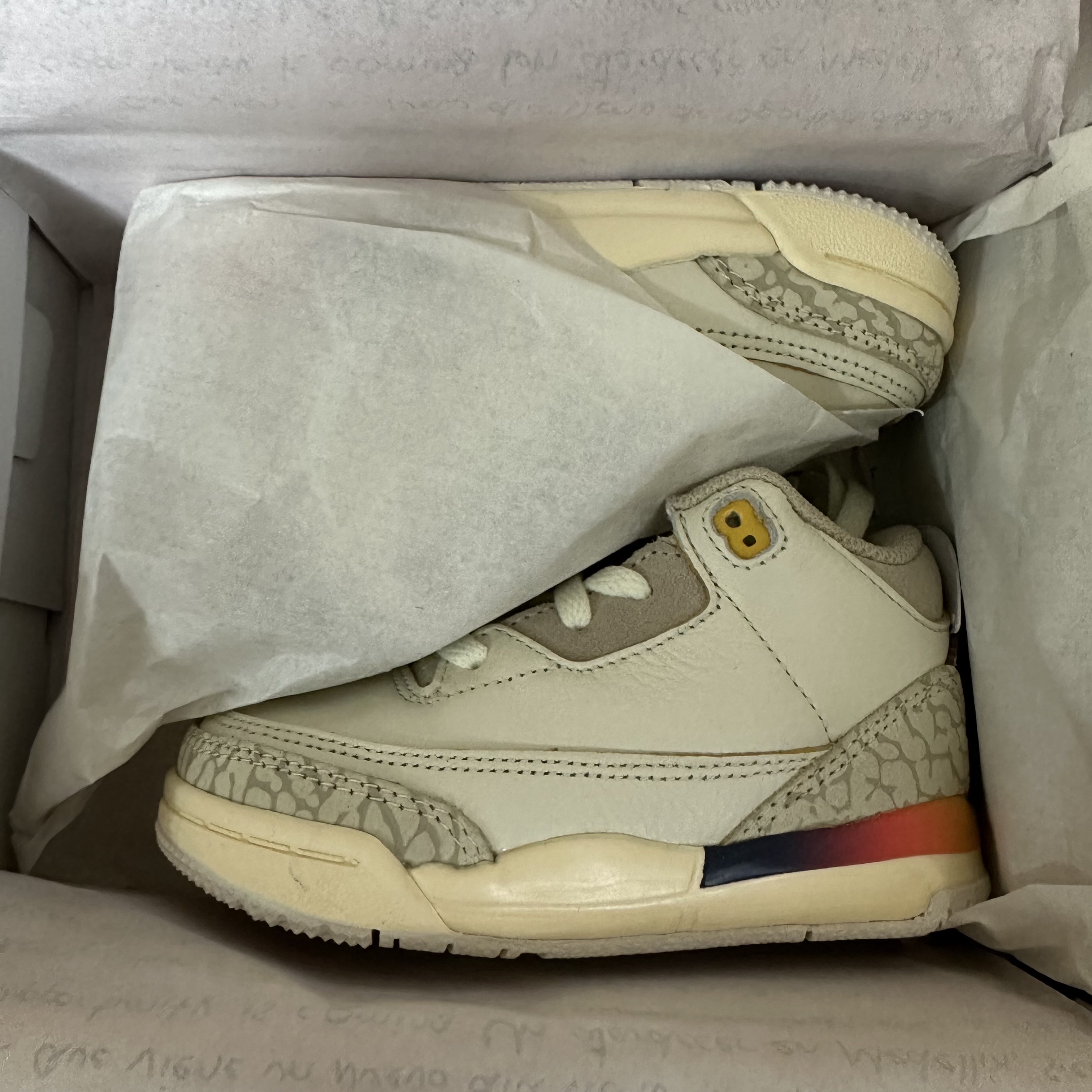 (TD) Jordan 3 x J Balvin Retro SP Sunset 착용 스타일 - 1