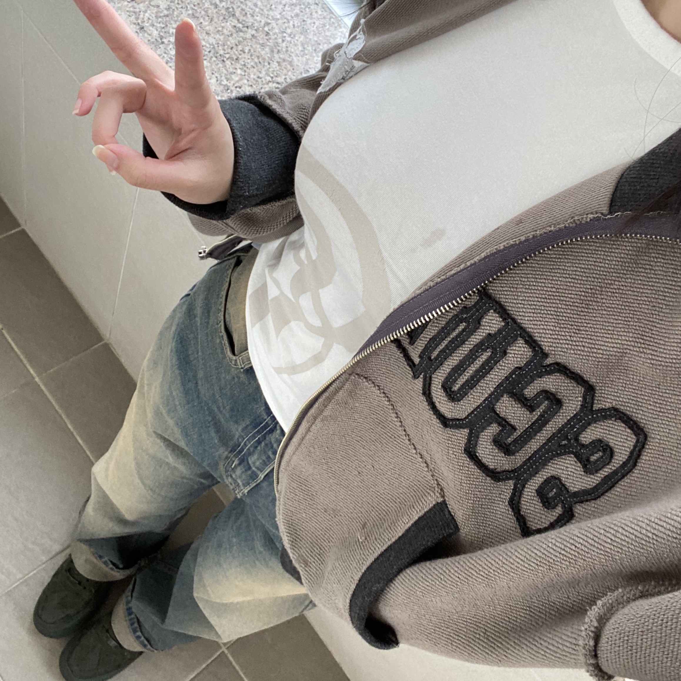 Nike x Billie Eilish Air Force 1 Low '07 SP Sequoia 착용 스타일