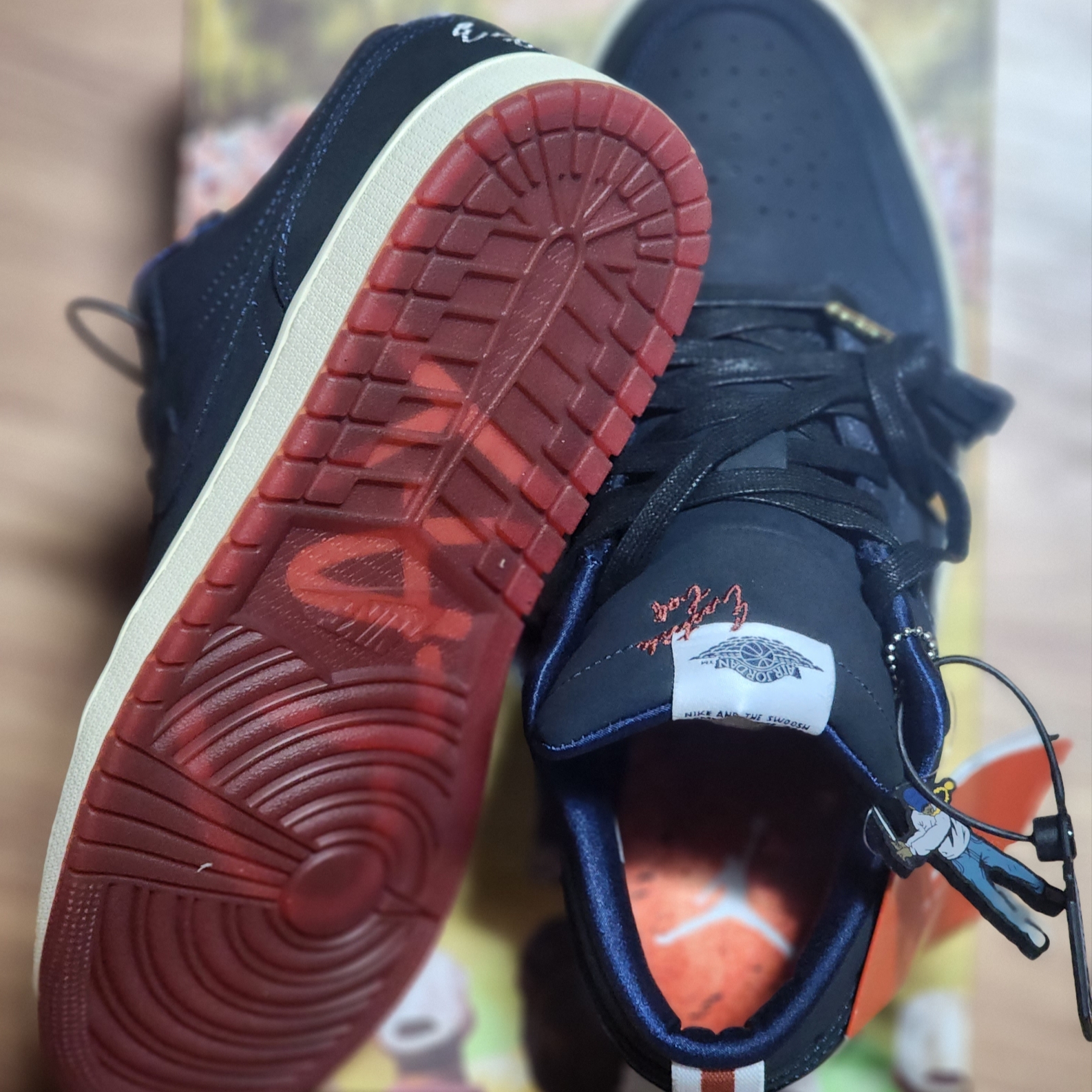 Jordan 1 x Eastside Golf Low Midnight Navy 착용 스타일 - 3