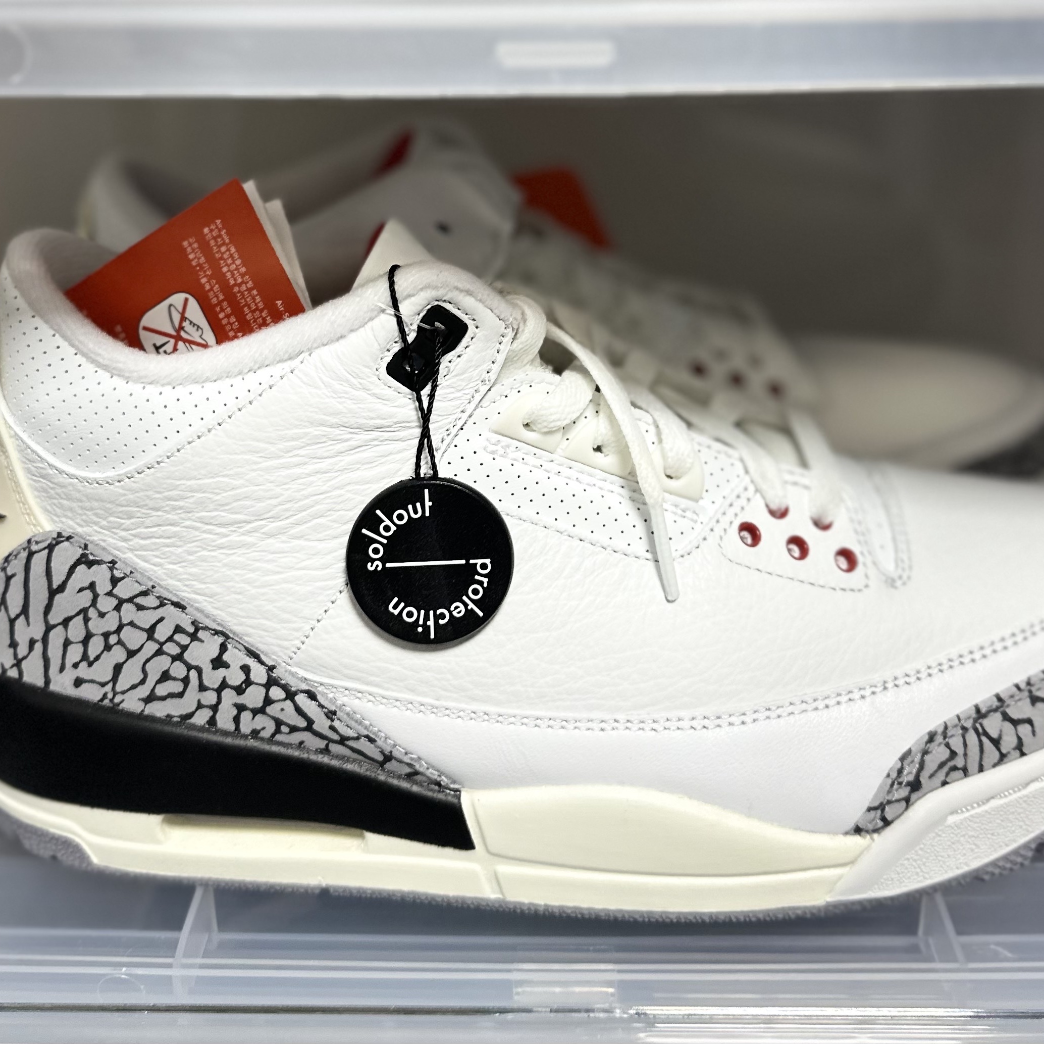 Jordan 3 Retro White Cement Reimagined 착용 스타일 - 2