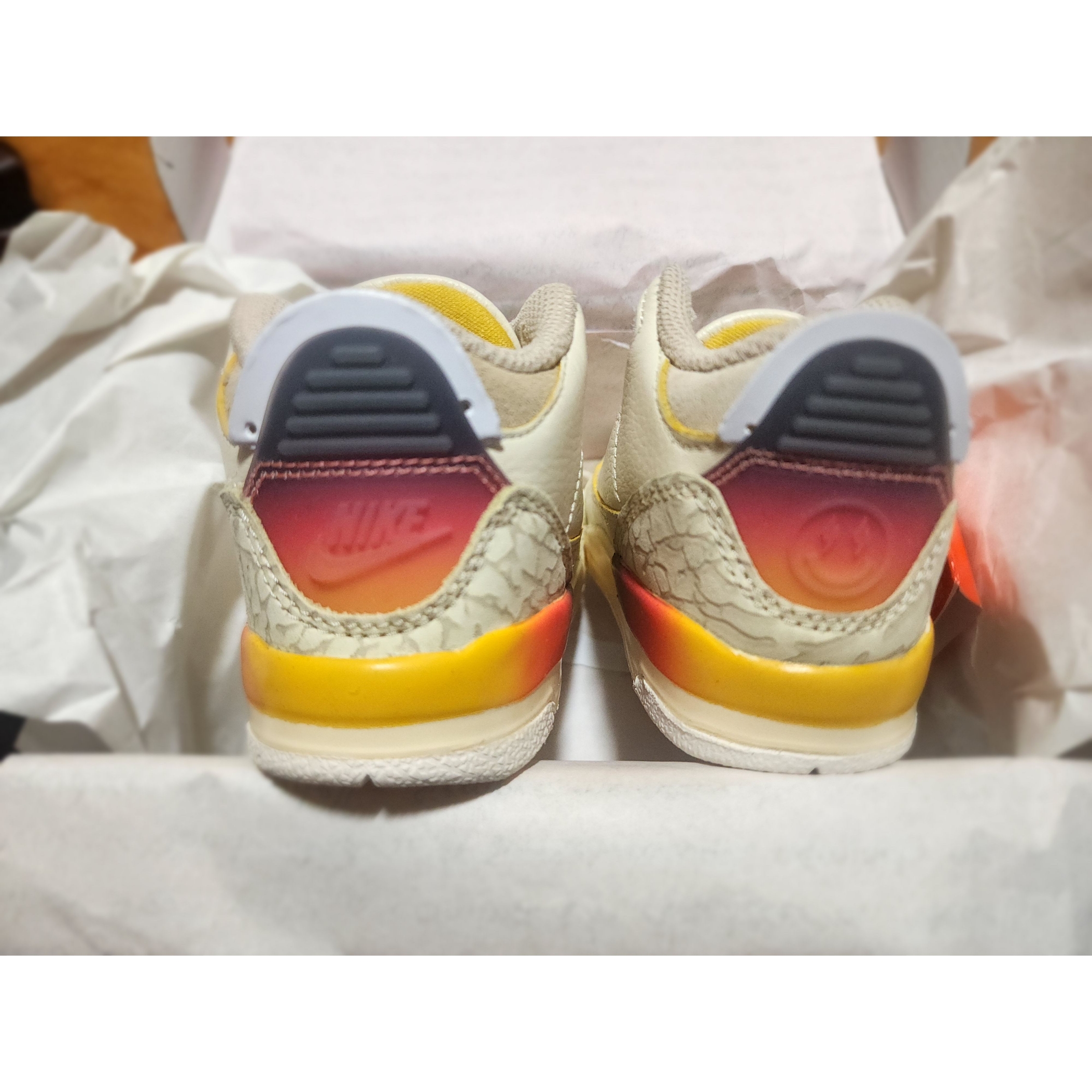 (TD) Jordan 3 x J Balvin Retro SP Sunset 착용 스타일 - 3