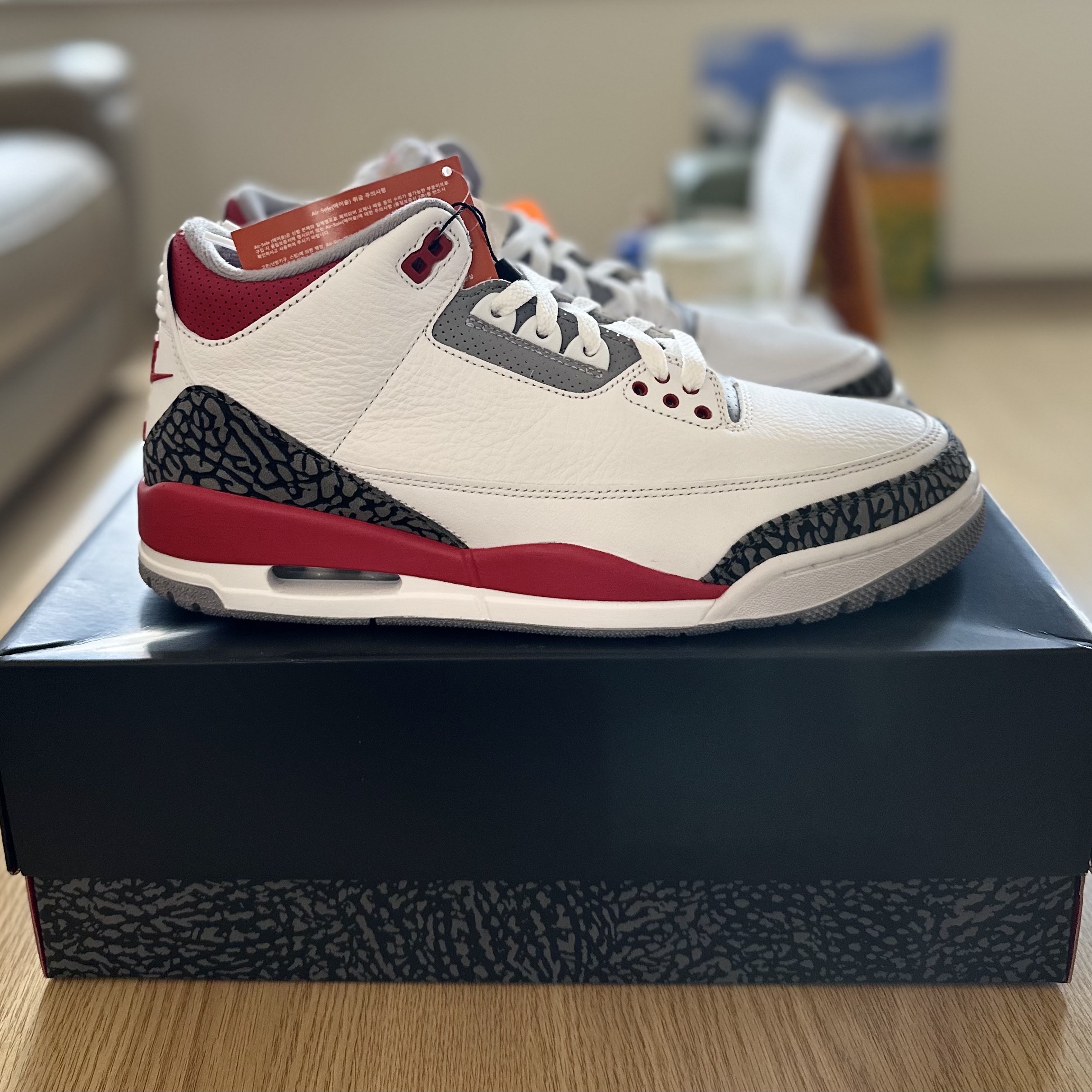 Jordan 3 Retro Fire Red 2022 착용 스타일 - 2