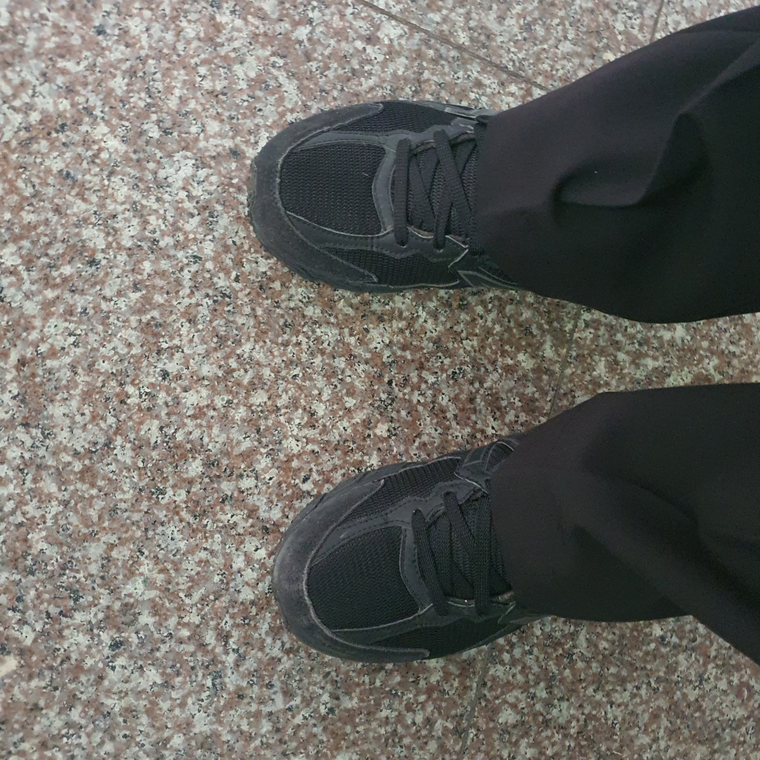 (W) New Balance 480v5 Black - 4E XXWide 착용 스타일 - 1