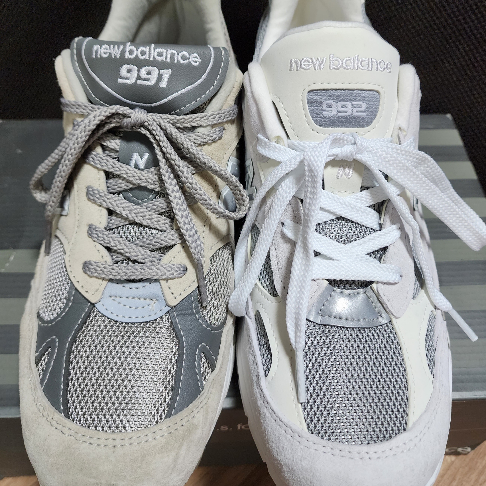 New Balance 992 Made in USA White Silver, New Balance 992 Made in USA Grey - D Standard 착용 스타일 - 4