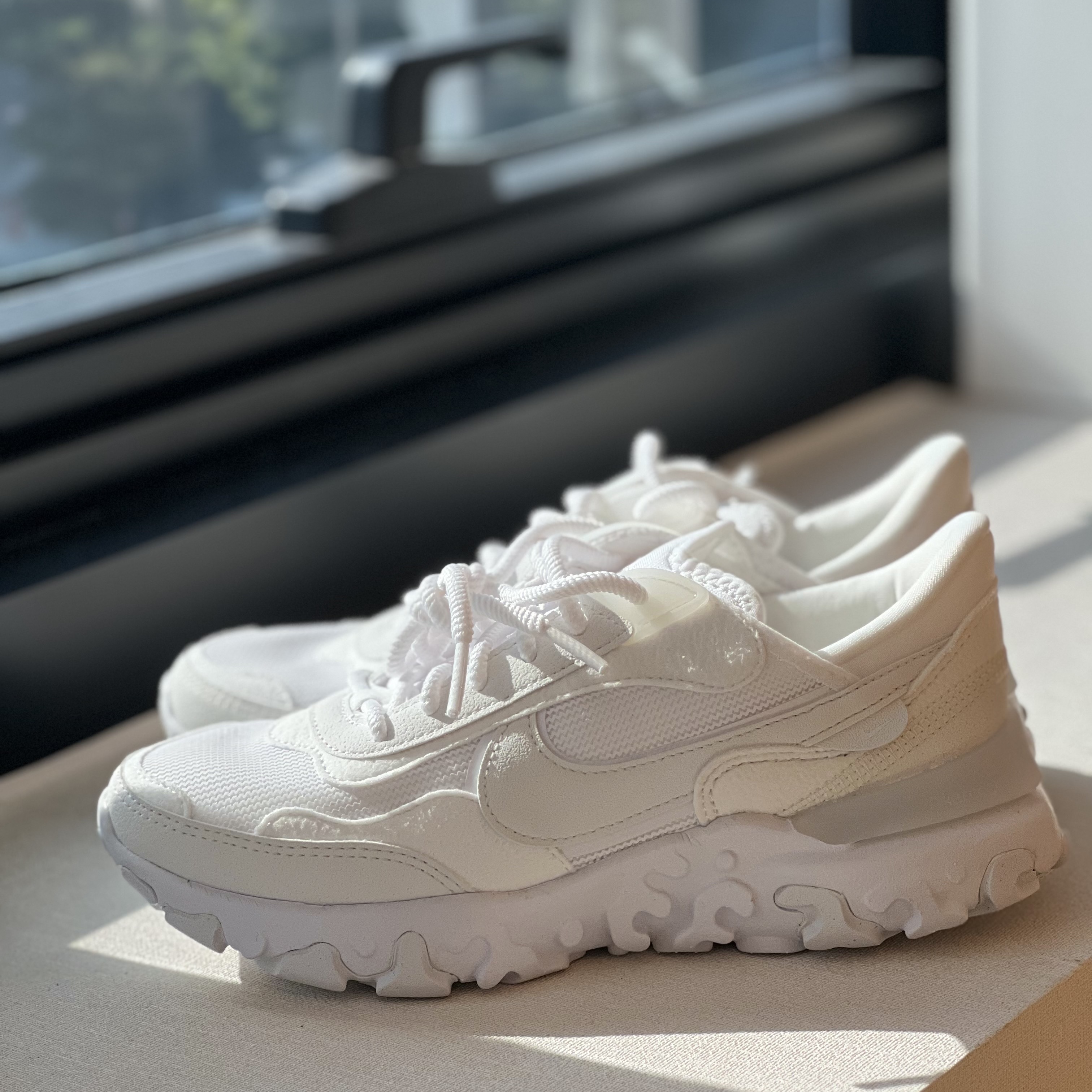 (W) Nike React R3vision Summit White 착용 스타일 - 3