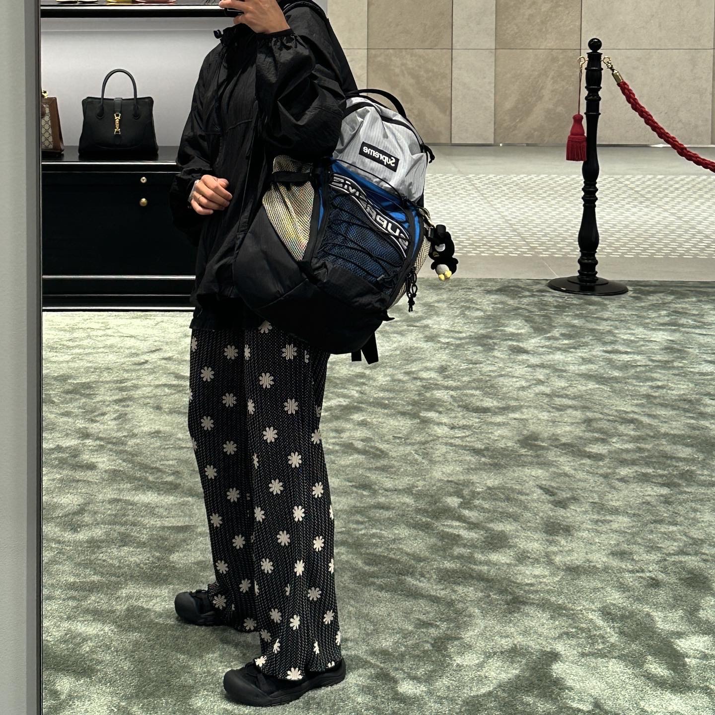 Supreme Backpack Blue - 23FW 착용 스타일 - 4