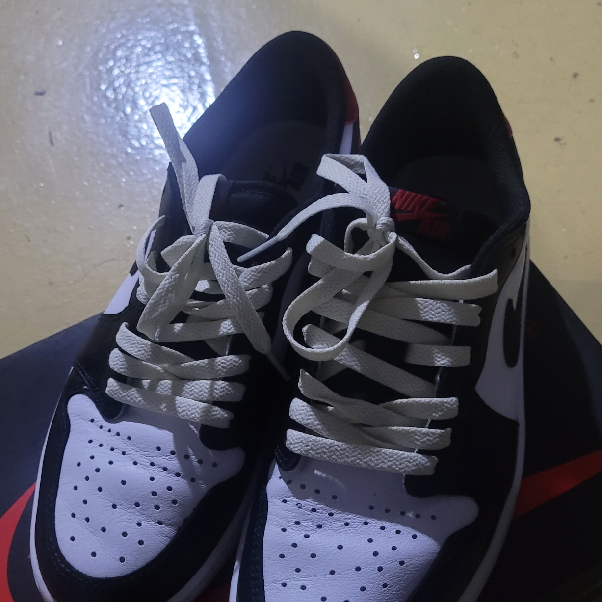 Jordan 1 Retro Low OG Black Toe 착용 스타일
