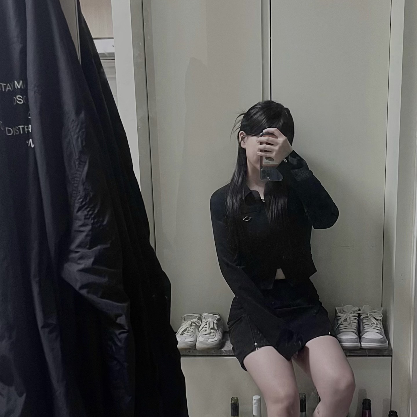 (W) Mischief Zipper Slit Skirt Black, (W) Mischief Uniform Zip Up Jacket Black 착용 스타일