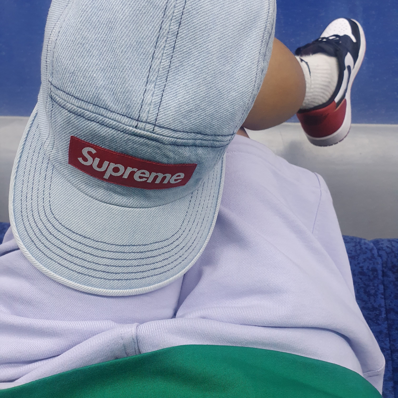 Supreme Denim Camp Cap Washed Blue - 22FW 착용 스타일