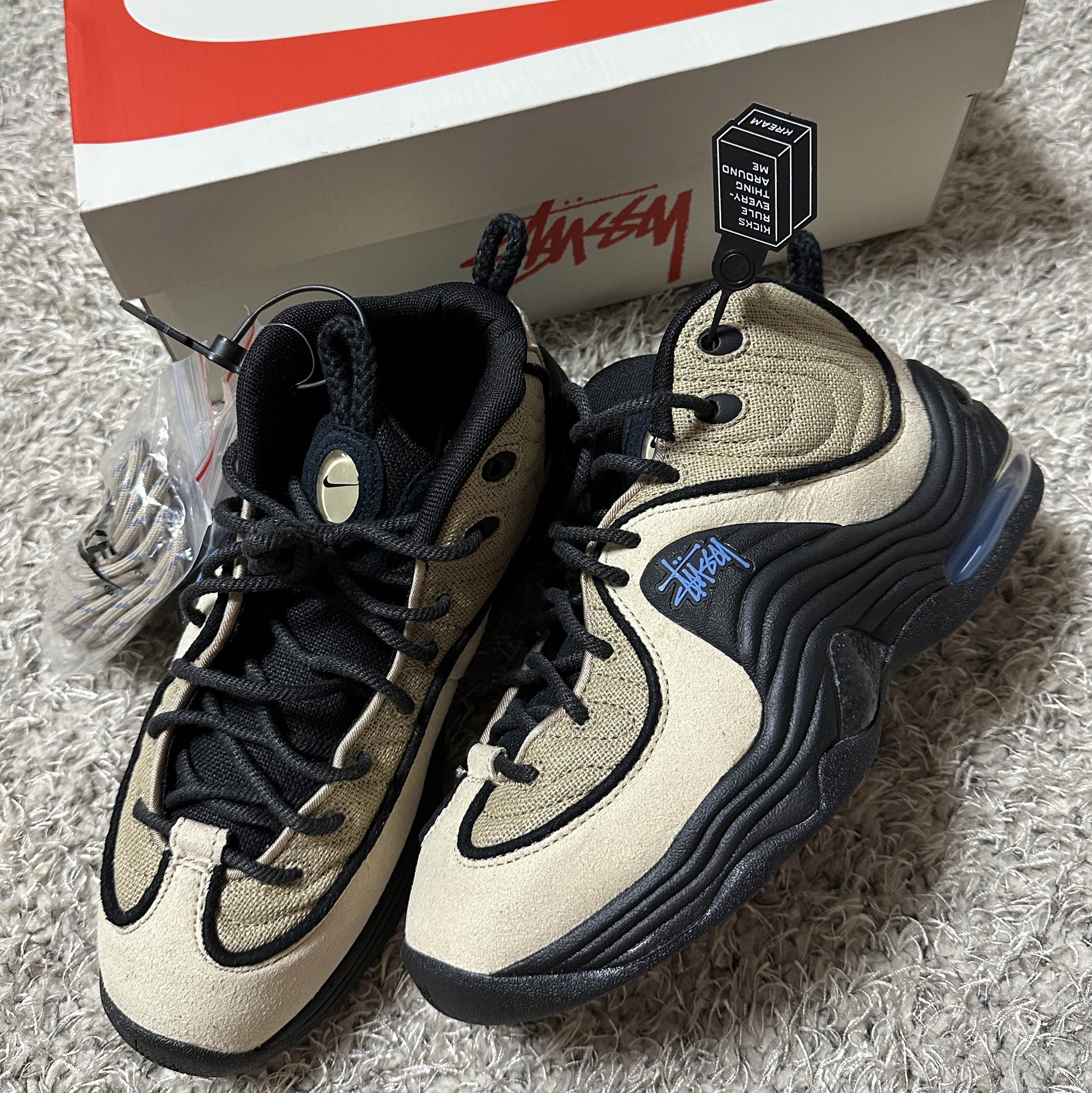 Nike x Stussy Air Penny II Rattan and Limestone 착용 스타일 - 1