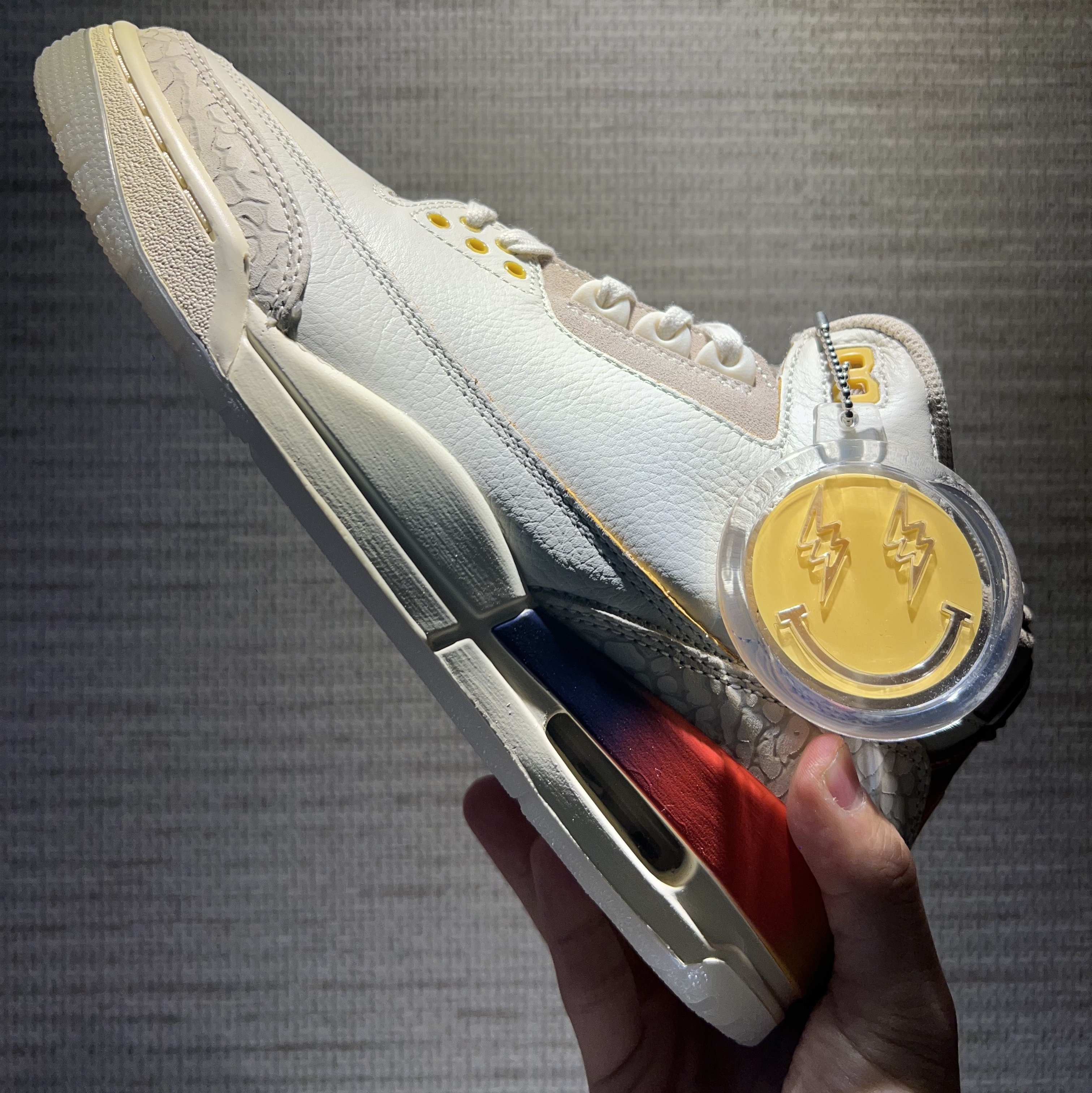 Jordan 3 x J Balvin Retro SP Sunset 착용 스타일