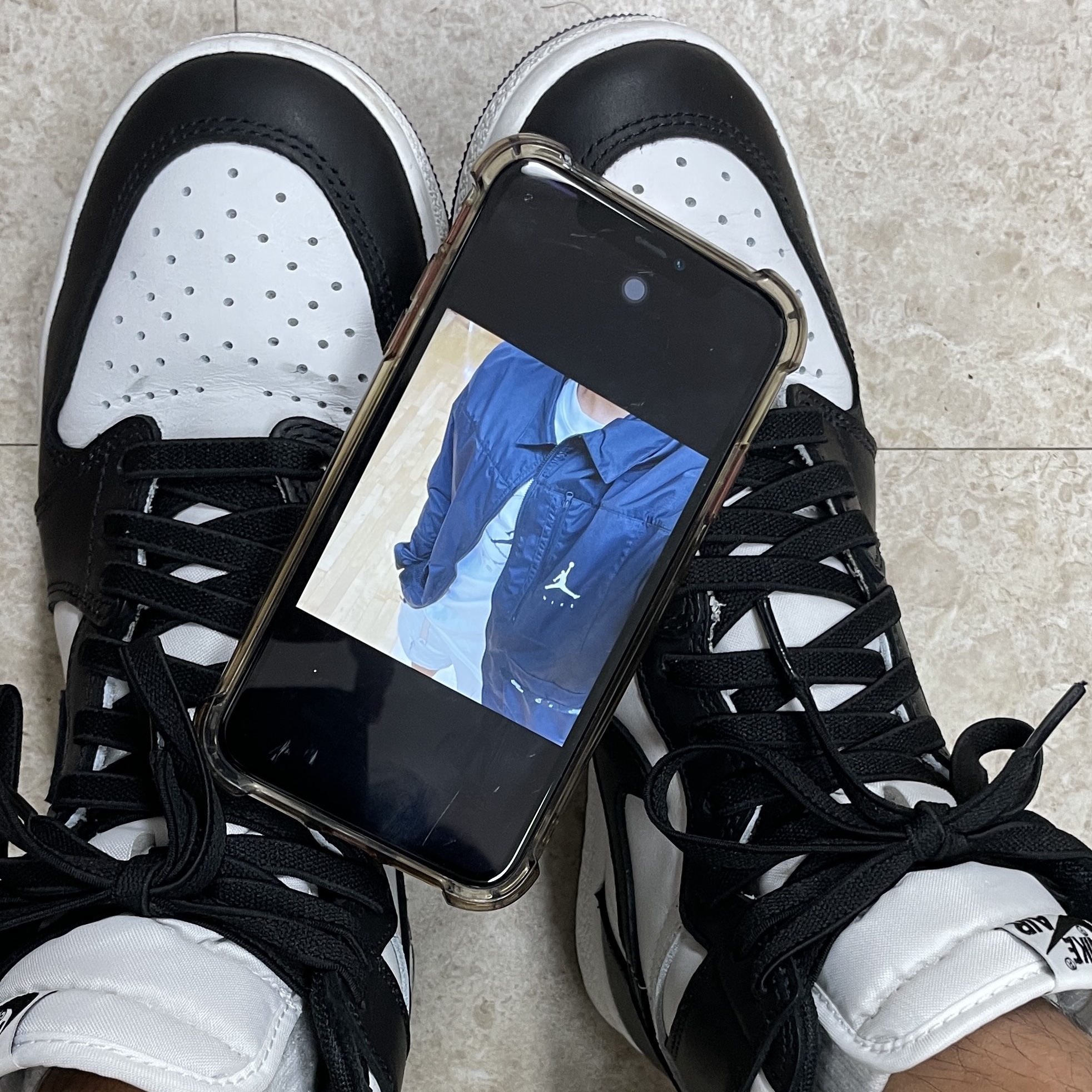 Jordan 1 High 85 Black White, Nike ACG Smith Summit Cargo Pants Light Bone - Asia 착용 스타일