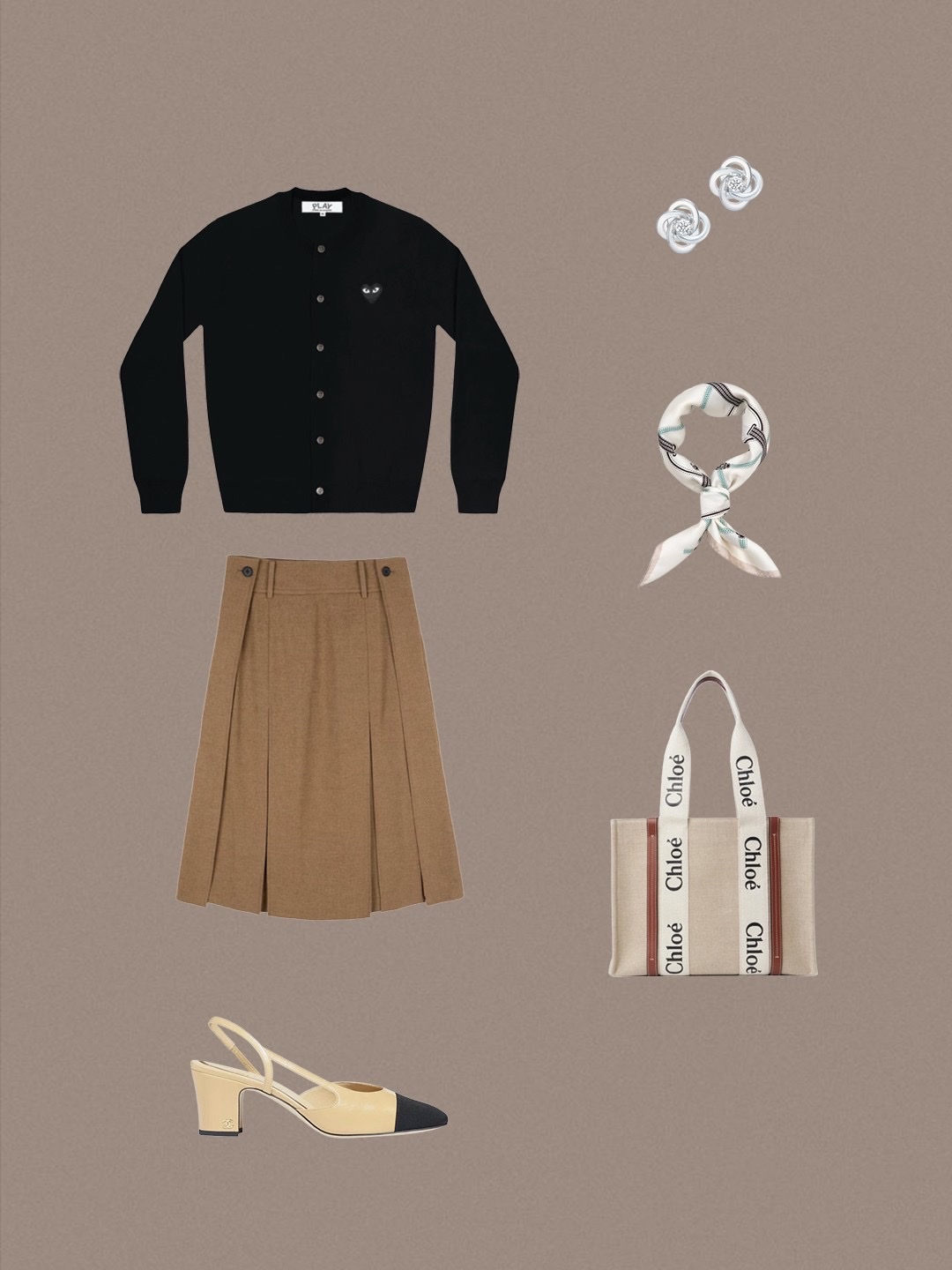 Telfar Small Shopping Bag Cream, (W) Vivienne Westwood Bea Cardigan Indigo 착용 스타일 - 5