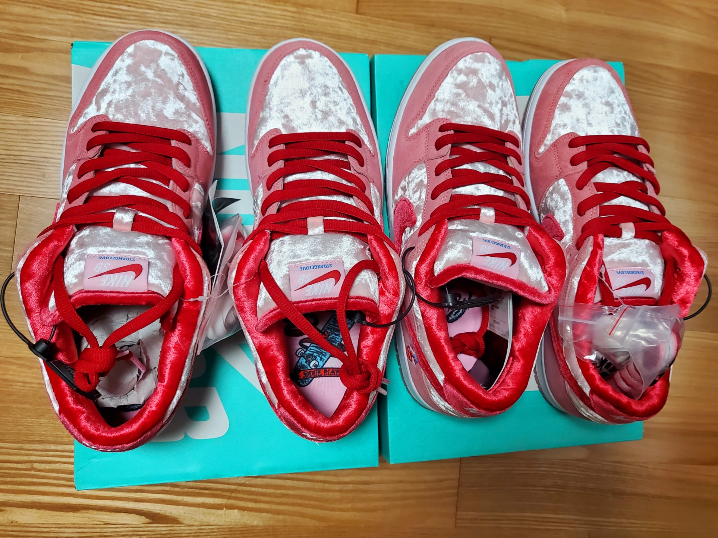 Nike x StrangeLove SB Dunk Low Pink (Regular Box) 착용 스타일