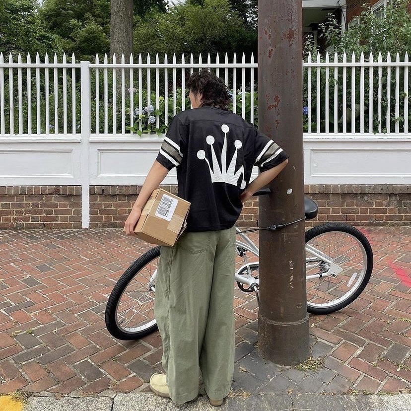 Stussy 8 Ball Heavy Brushed Mohair Sweater Cream, Stussy Mesh Football Jersey Black 착용 스타일 - 2