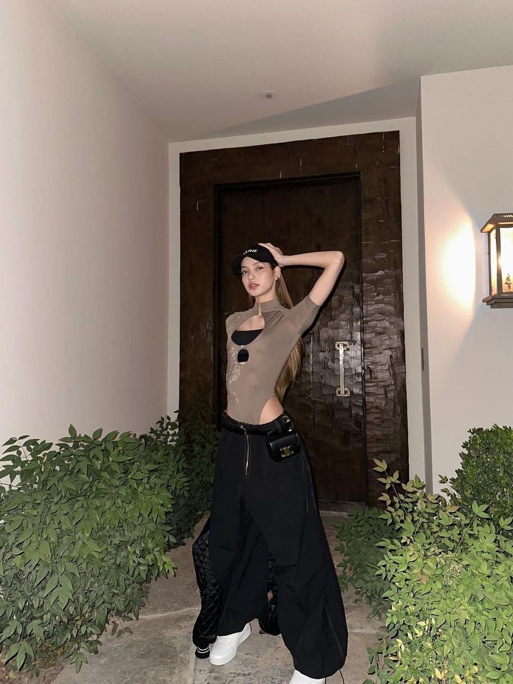 Porta Women Symbol Bodysuit Black, (W) Jacquemus Le Body Yauco Polo Bodysuit Black 착용 스타일 - 4