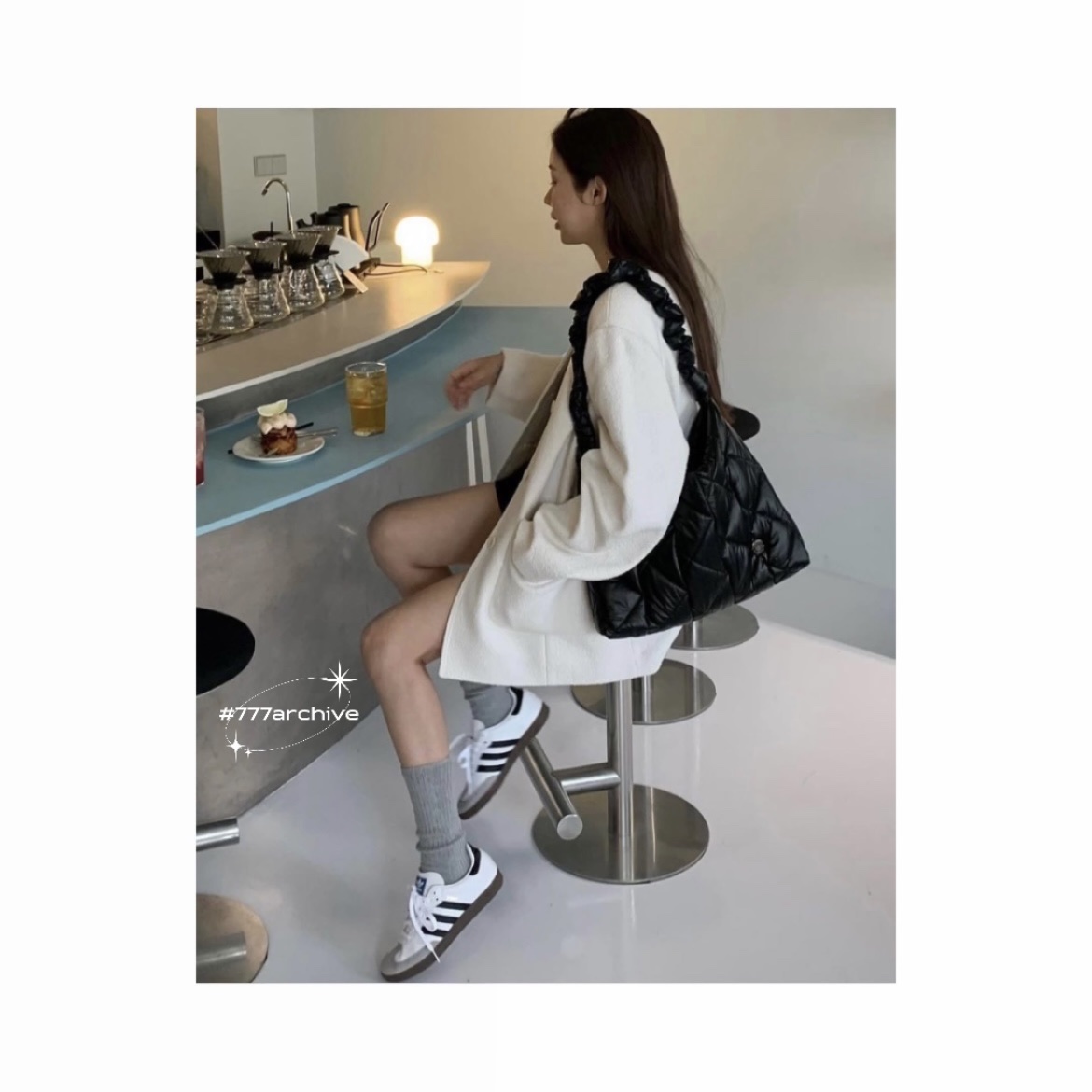 Adidas Samba OG Cloud White 착용 스타일 - 3