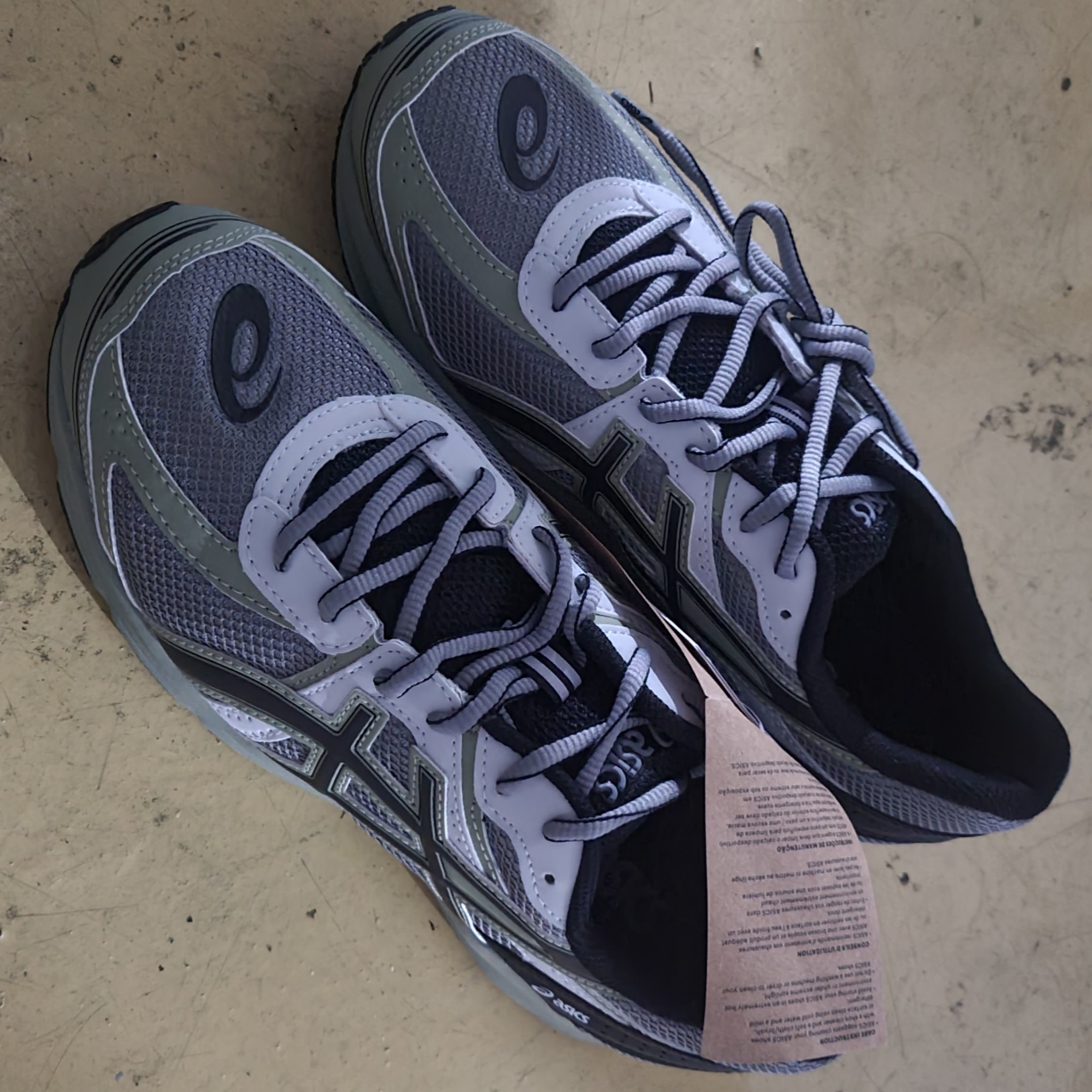 Asics Jog 100 S Sheet Rock - 2E Wide 착용 스타일