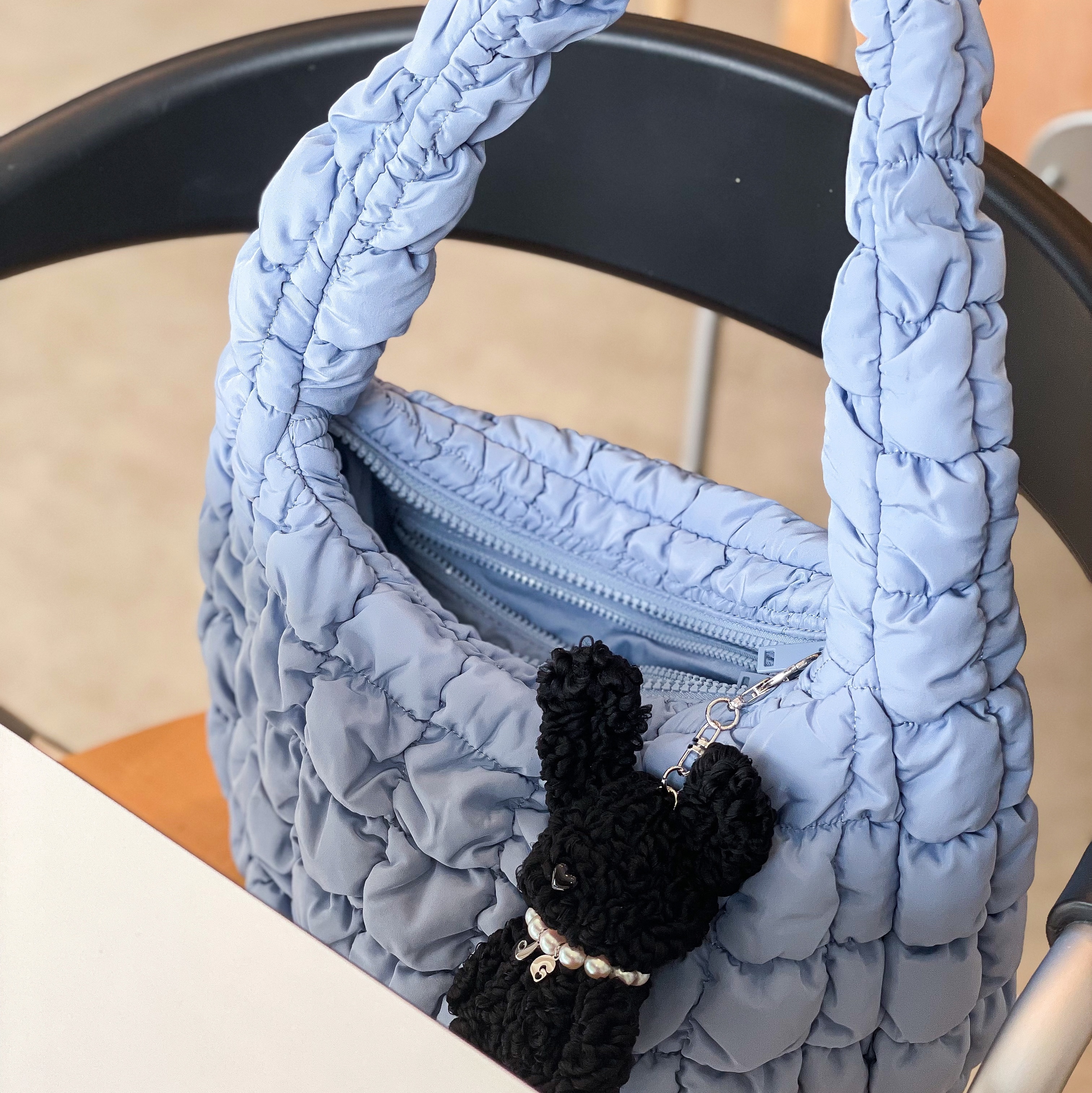 COS Quilted Mini Bag Light Blue 착용 스타일