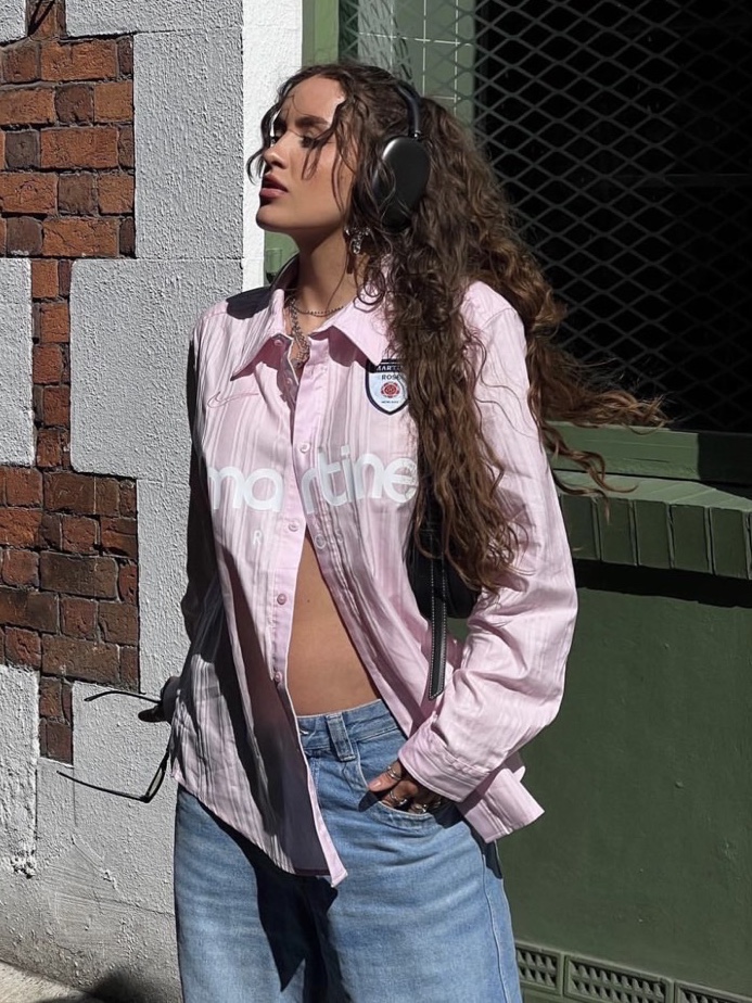 New Era x MoMA New York Yankees Cap Pink, (W) Jacquemus Le Pantalon Sauge High-Waisted Flare Pants Pink 착용 스타일 - 4