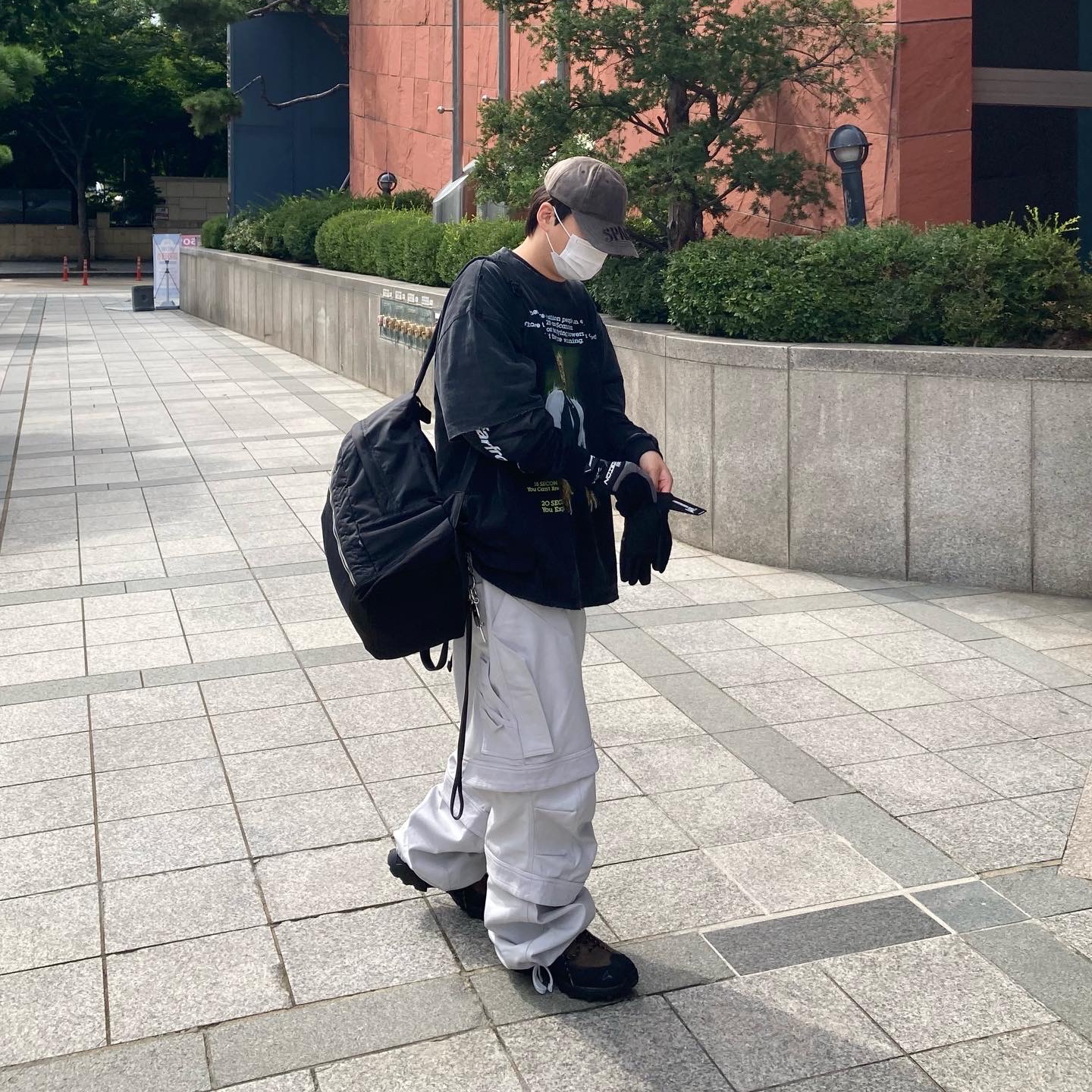 Roa Hiking Katharina Brown, Farfromwhat Far Zipper Ripstop Backpack Black 착용 스타일 - 1