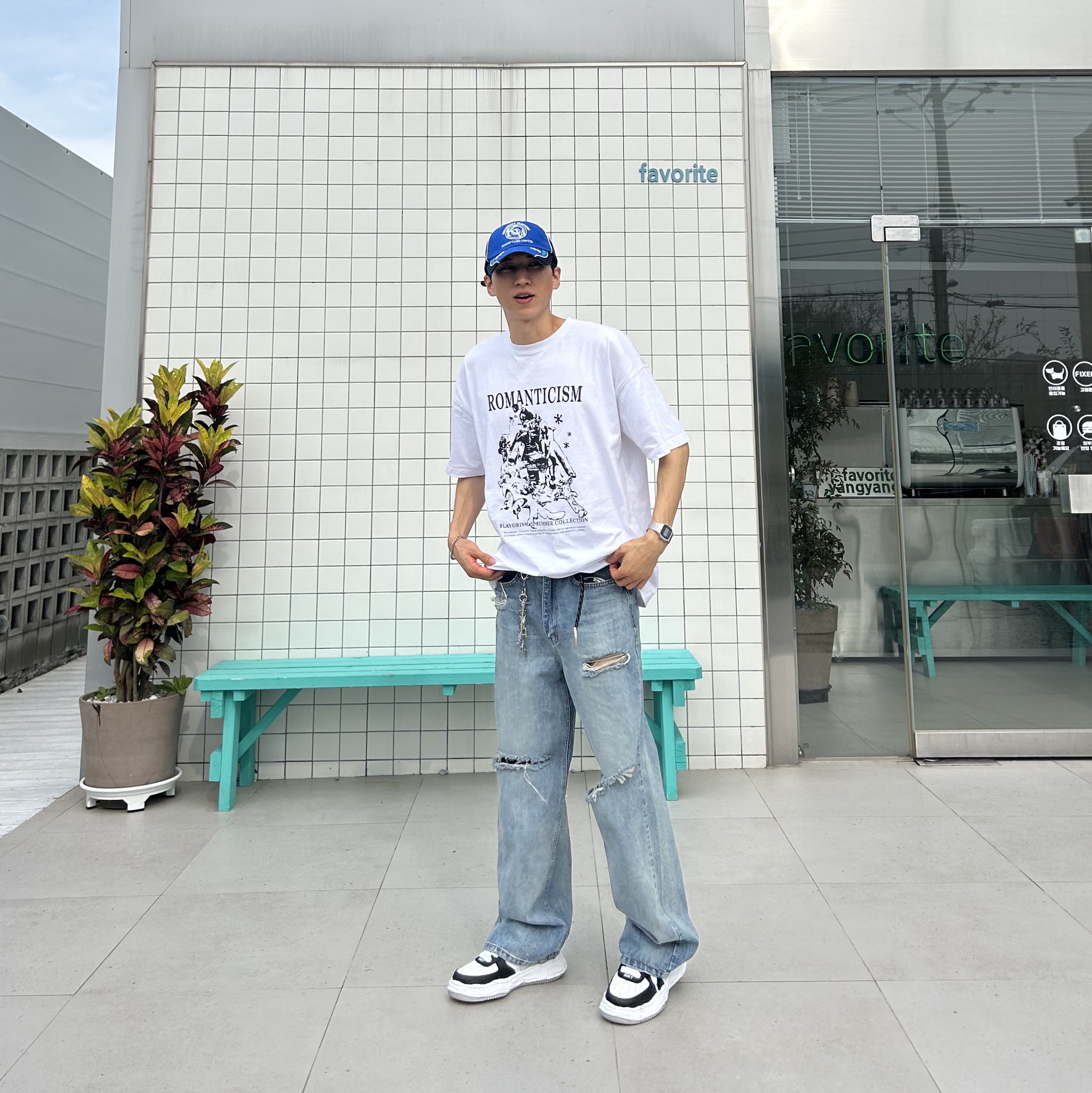 Maison Mihara Yasuhiro Wayne OG Sole Leather Low-top Sneakers Black White 착용 스타일 - 1