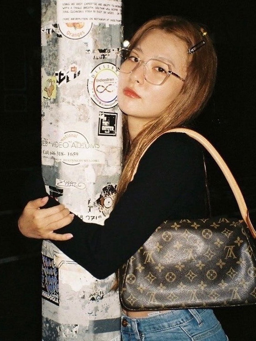 Gentle Monster x Maison Margiela MM010S Clear Brown, Gentle Monster x Maison Margiela MM011 Clear Black 착용 스타일 - 2