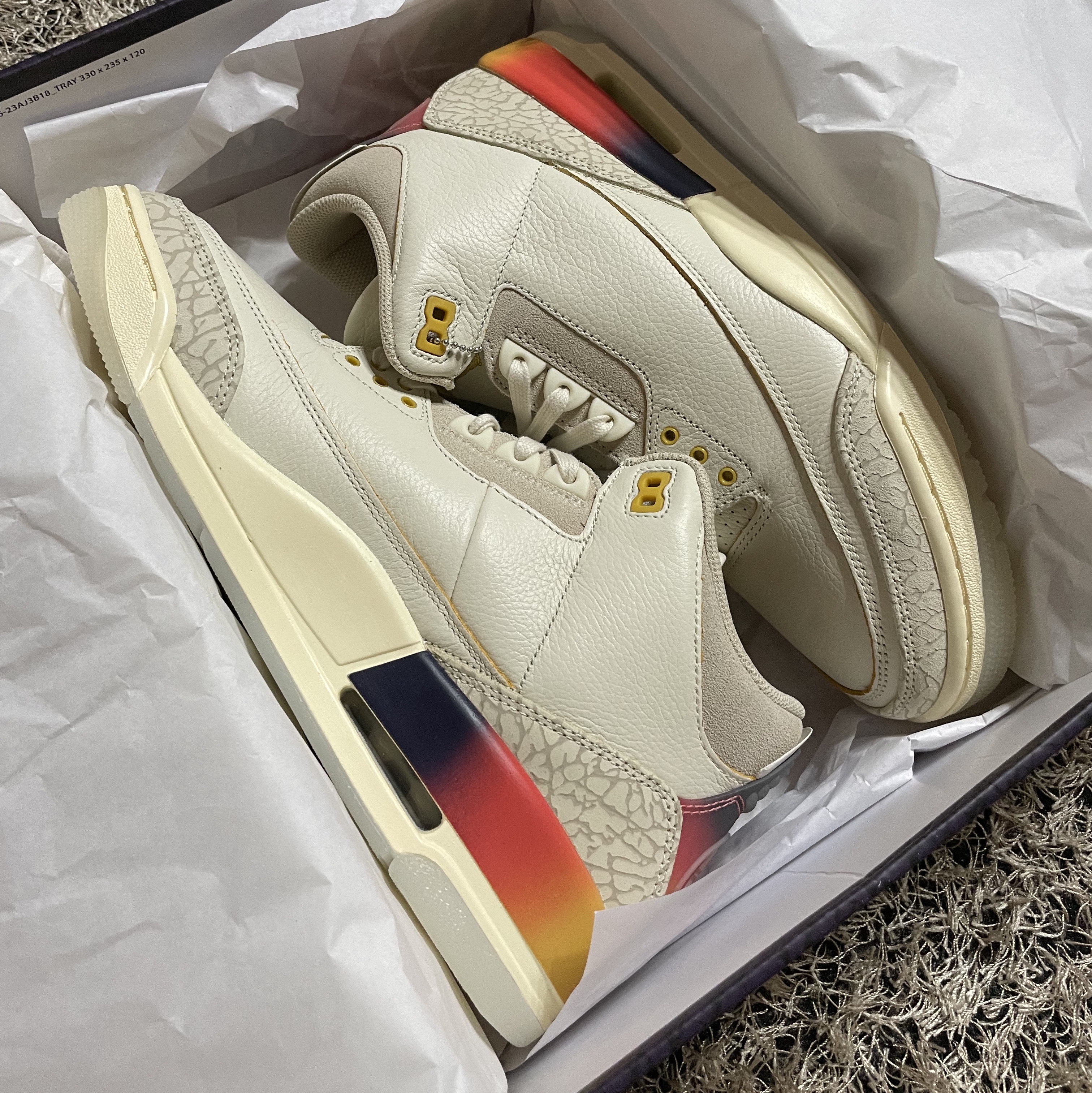 Jordan 3 x J Balvin Retro SP Sunset 착용 스타일