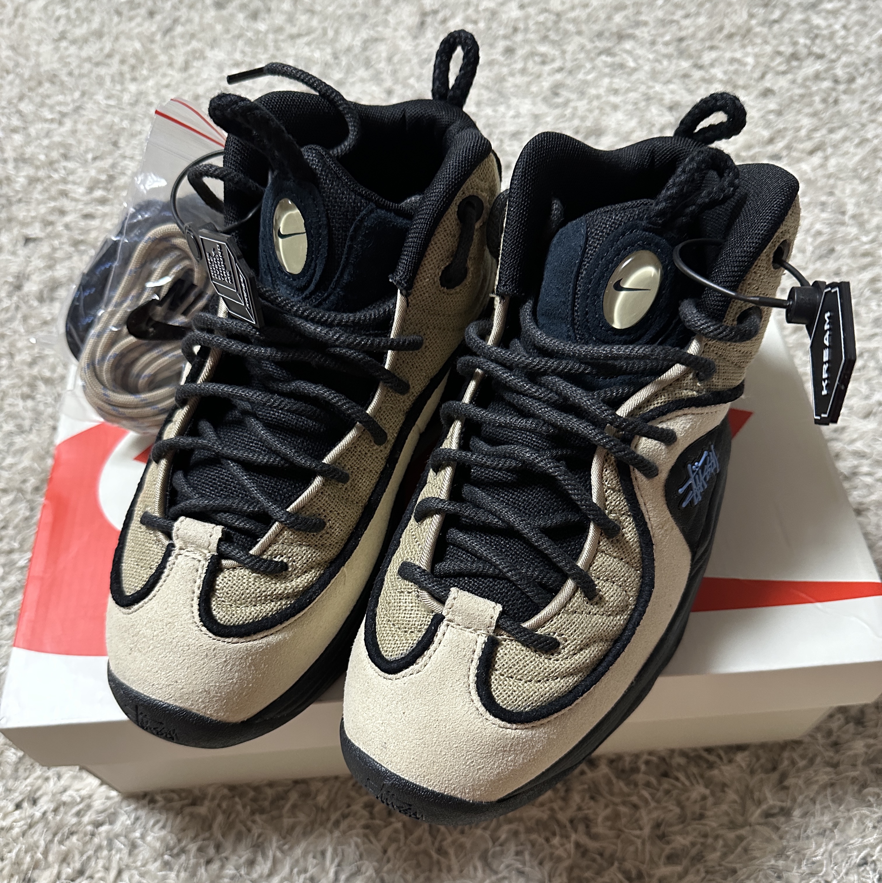 Nike x Stussy Air Penny II Rattan and Limestone 착용 스타일 - 2