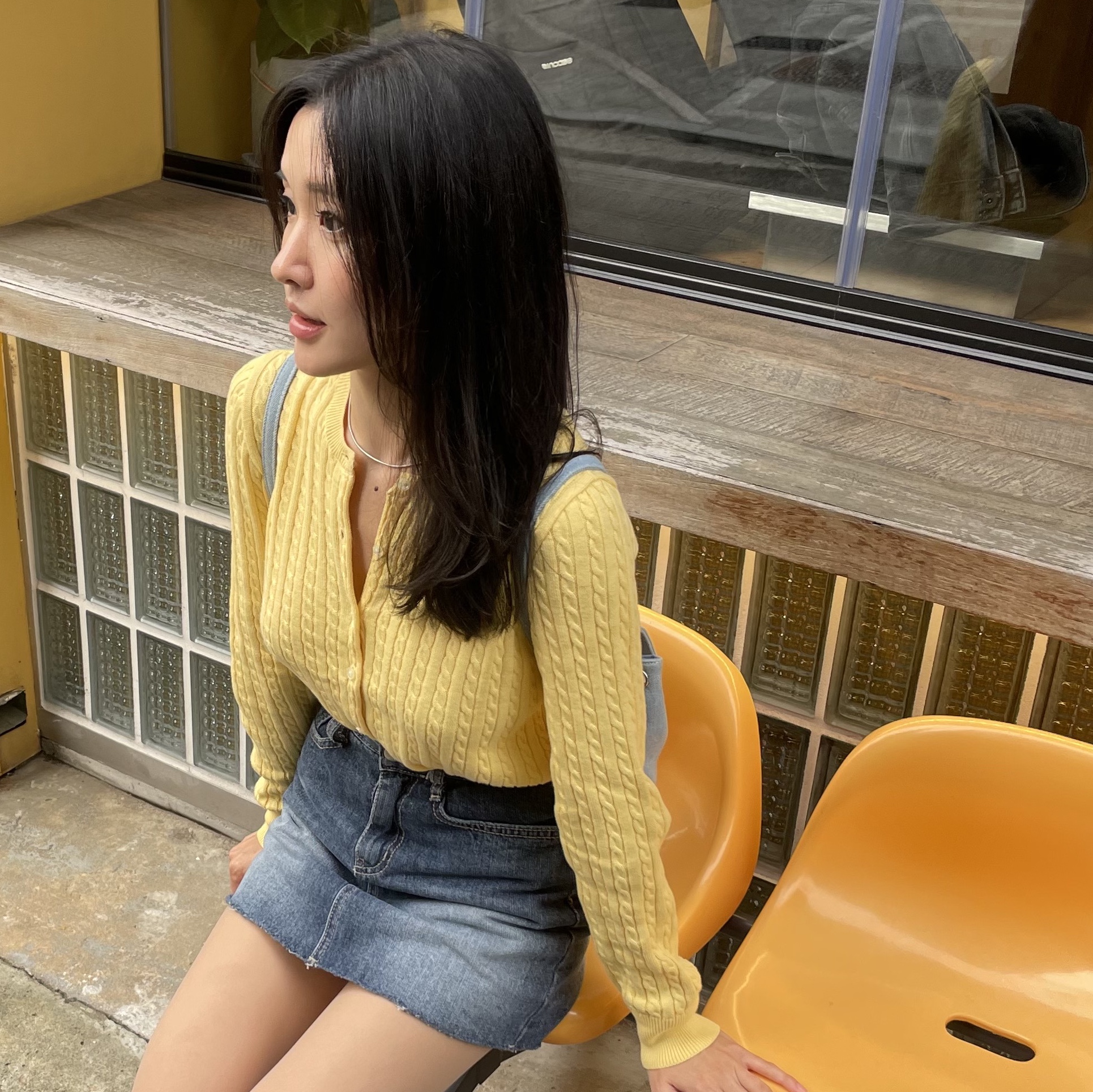 [30%적립] Polo Ralph Lauren Women Cable Knit Cotton Crewneck Cardigan Yellow 착용 스타일 - 1