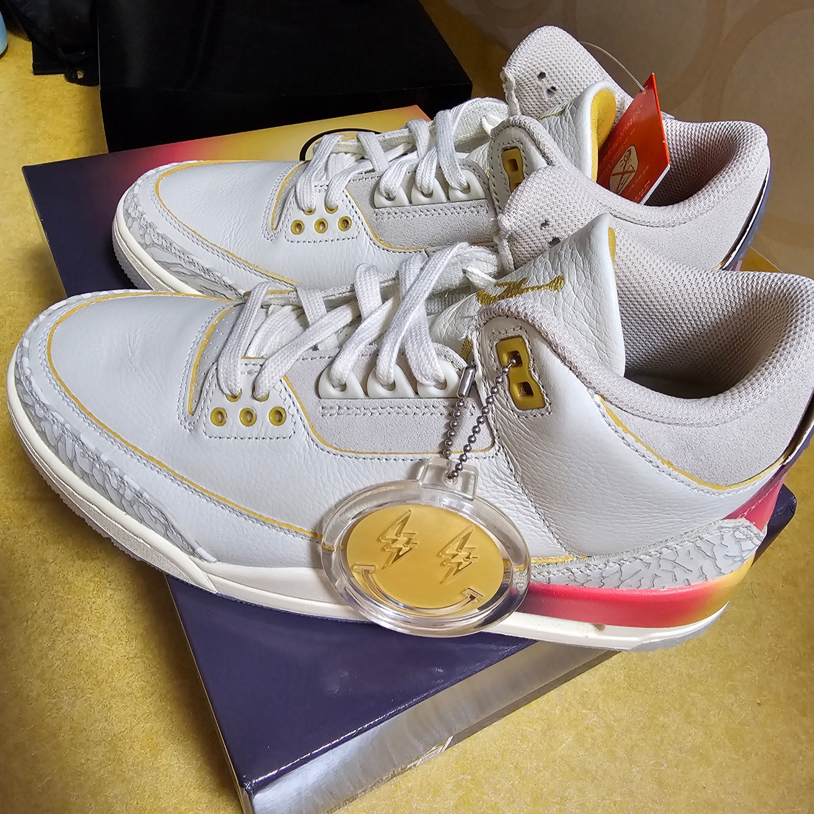 Jordan 3 x J Balvin Retro SP Sunset 착용 스타일 - 3