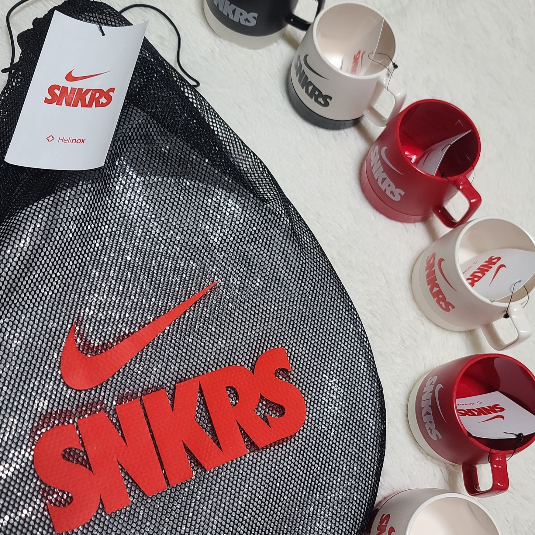 Helinox x Nike SNKRS  STYLE | KREAM