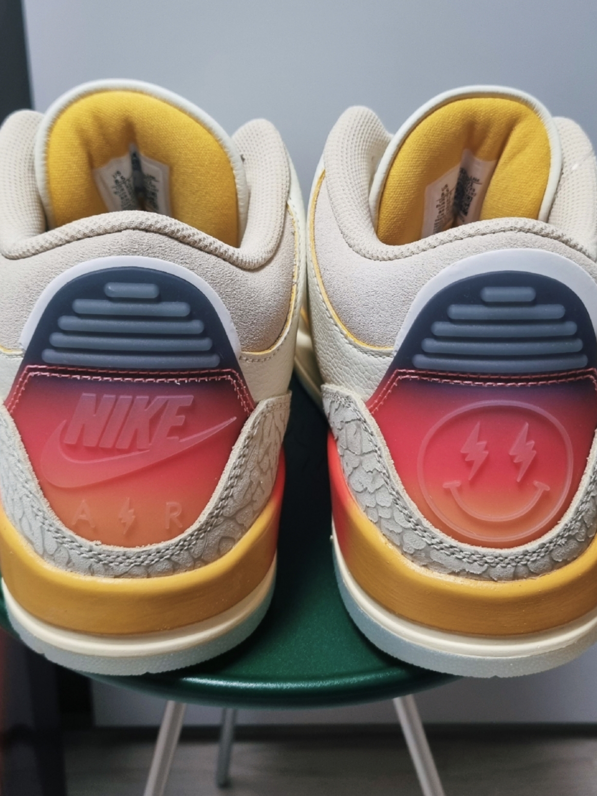 Jordan 3 x J Balvin Retro SP Sunset, (TD) Jordan 3 x J Balvin Retro SP Sunset 착용 스타일 - 3