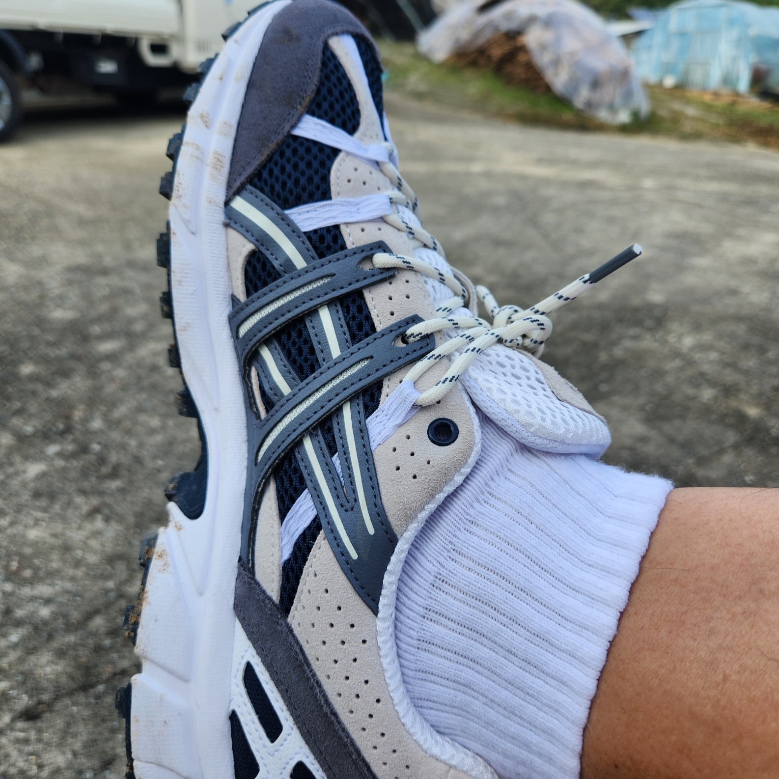Asics Gel-Sonoma 15-50 French Blue 착용 스타일 - 1