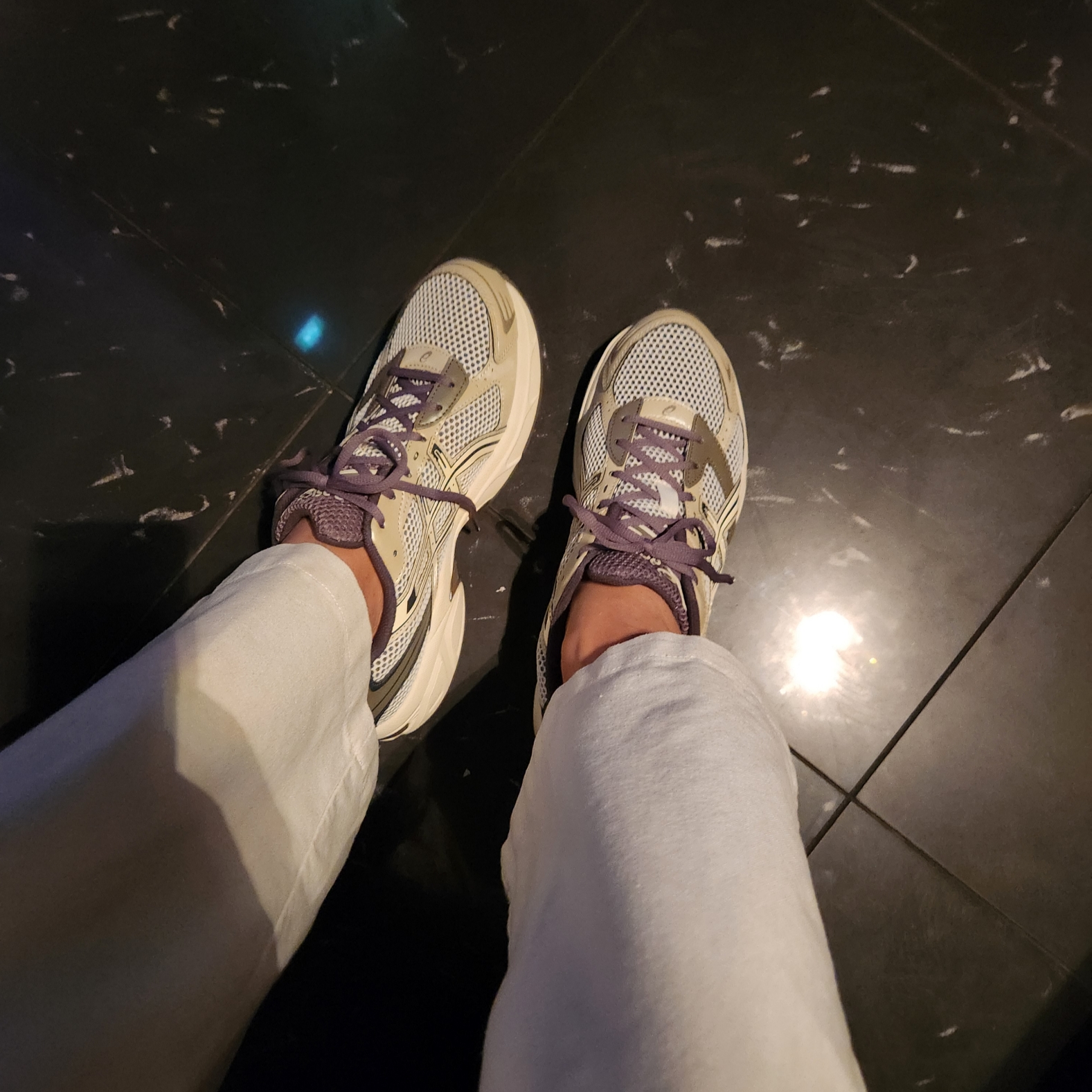 Asics Gel-1130 Birch Dark Taupe - Korea Exclusive 착용 스타일 - 2