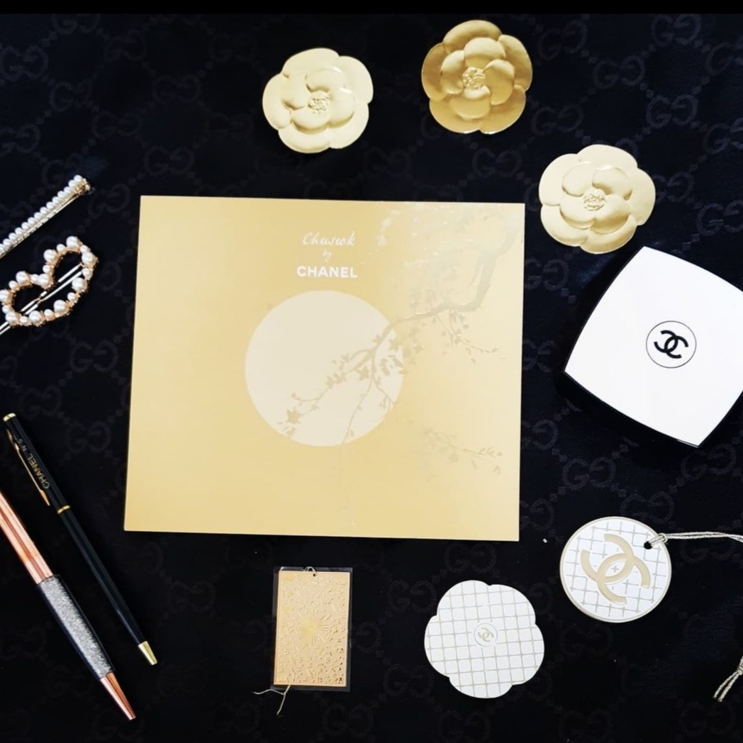 Chanel Les Beige Healthy Glow Gel Touch Cushion Foundation SPF40 BD01 착용 스타일 - 1