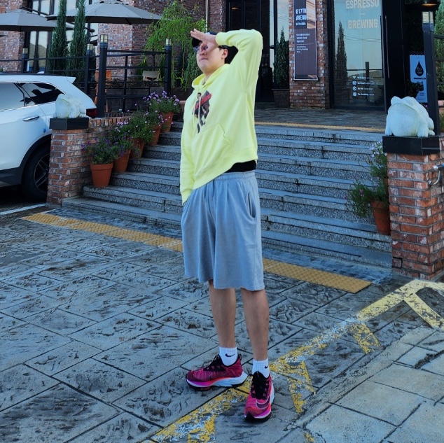 Nike Air Zoom Alphafly Next% Hyper Violet 착용 스타일